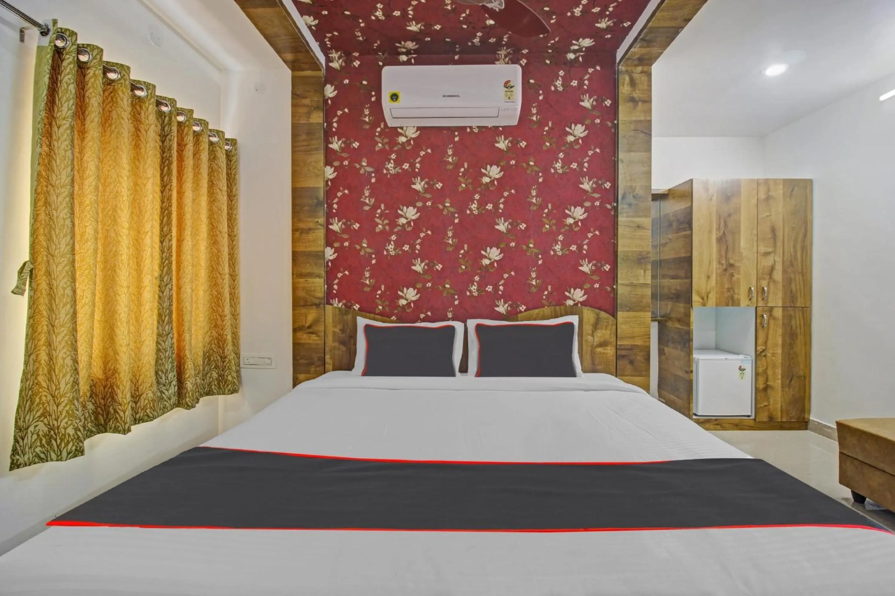 Bedroom, Bed in Collection O Vinayaka Luxury Stays