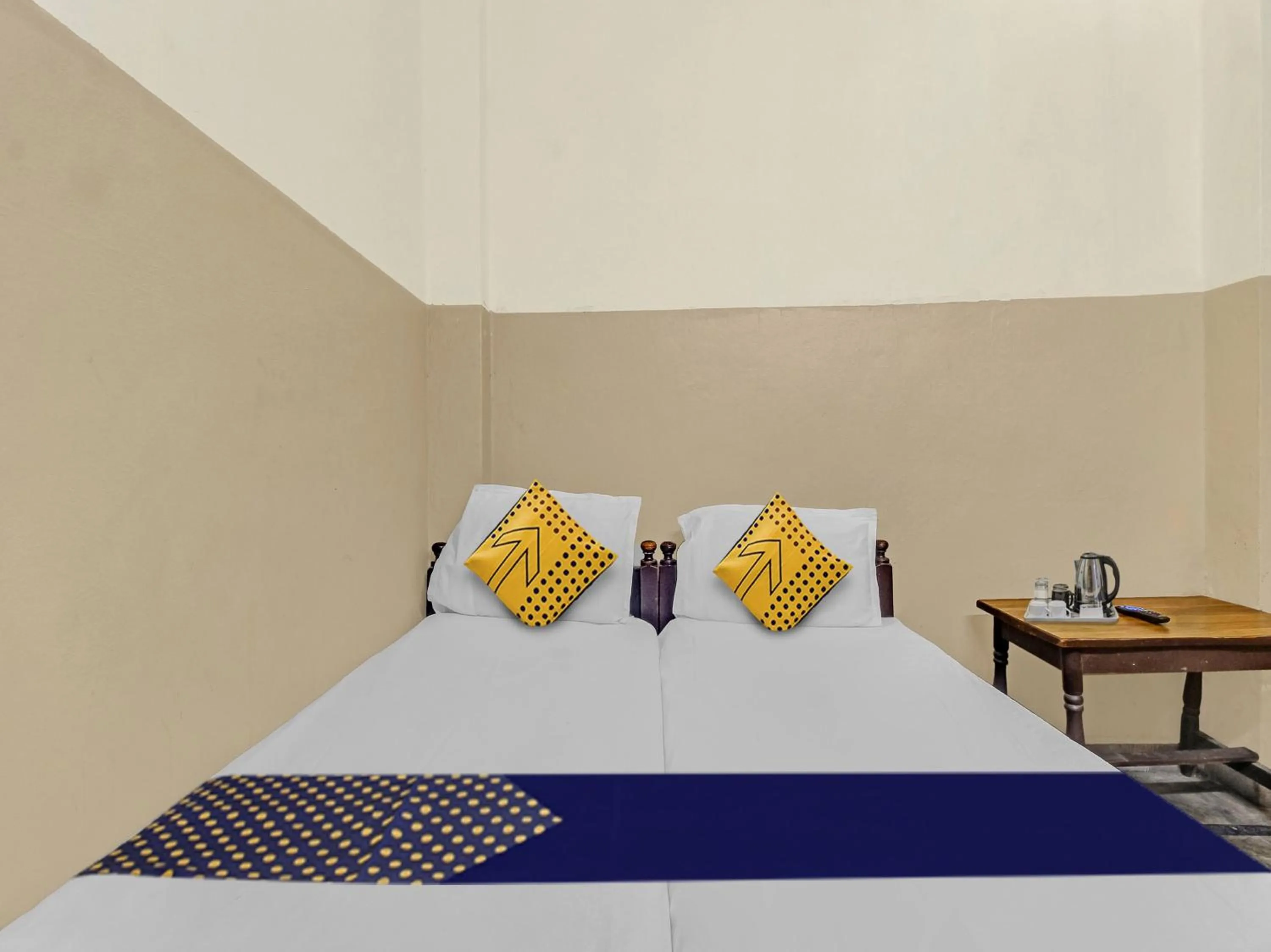 Bedroom, Bed in Hotel O Bhavani Rest Rooms