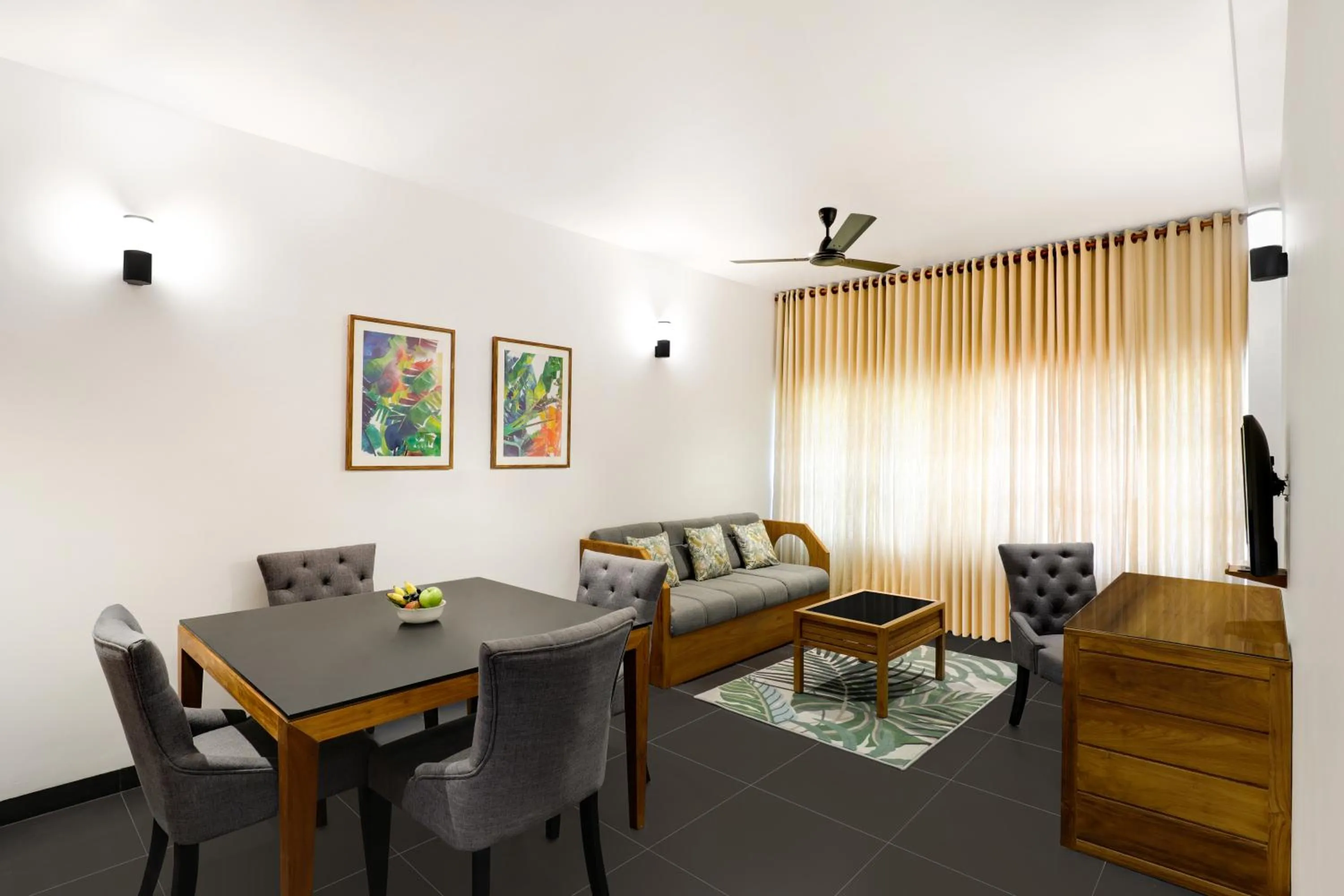 Living room in Keys Prima By Lemon Tree Hotels, Thekkady