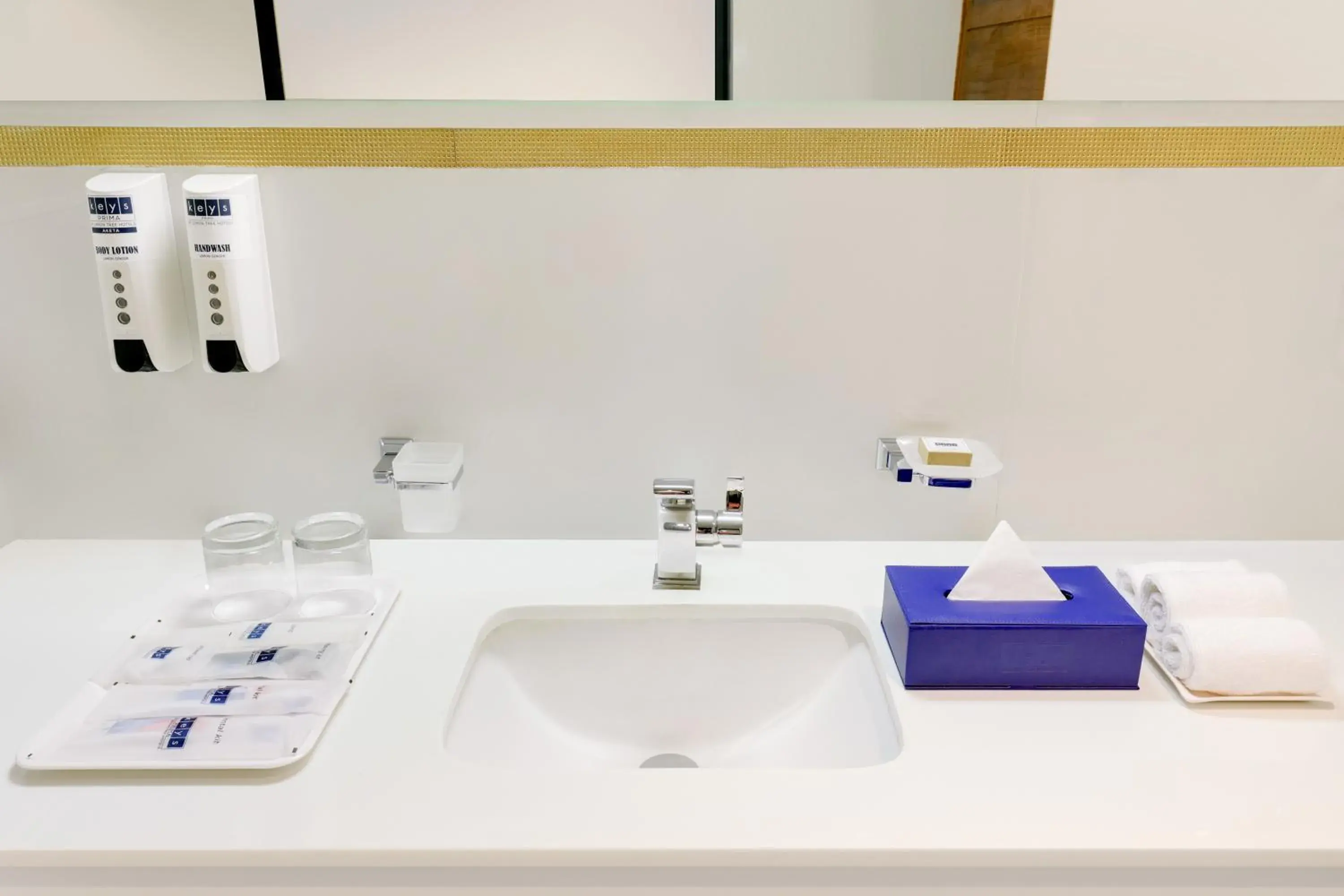 Bathroom in Keys Prima By Lemon Tree Hotels, Thekkady Bathroom in Keys Prima By Lemon Tree Hotels, Thekkady