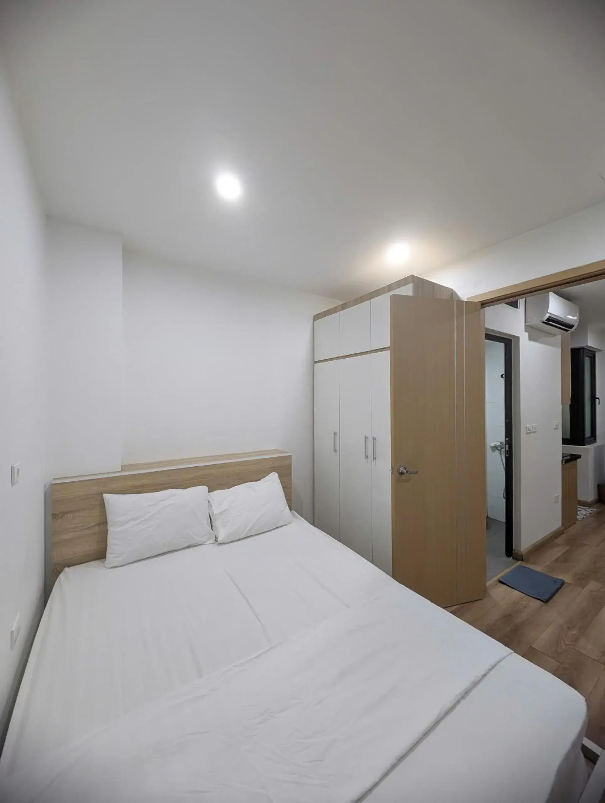 Bedroom, Bed in Era Apartment Thai Ha Bedroom, Bed in Era Apartment Thai Ha