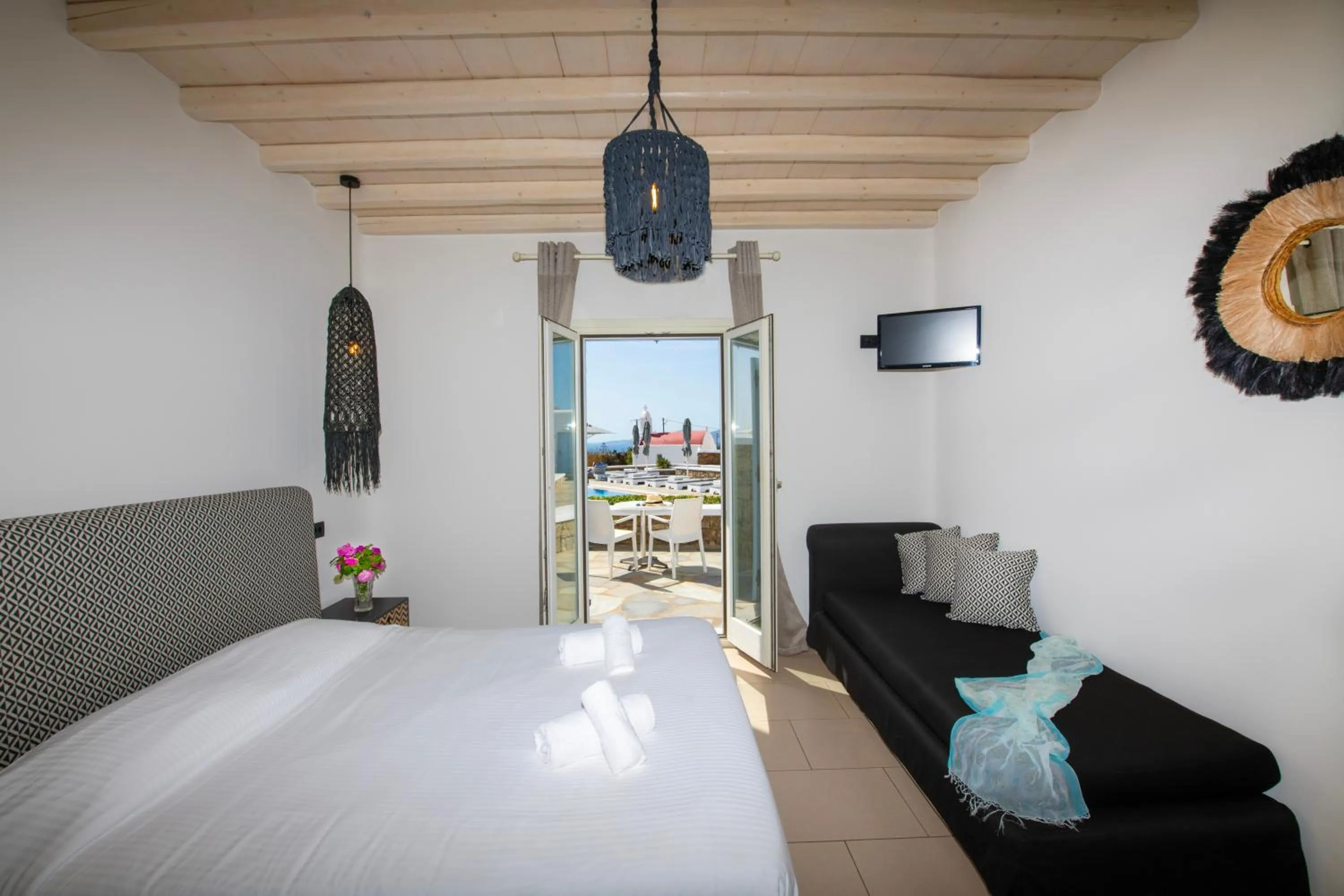 Bed in Aeolos Resort