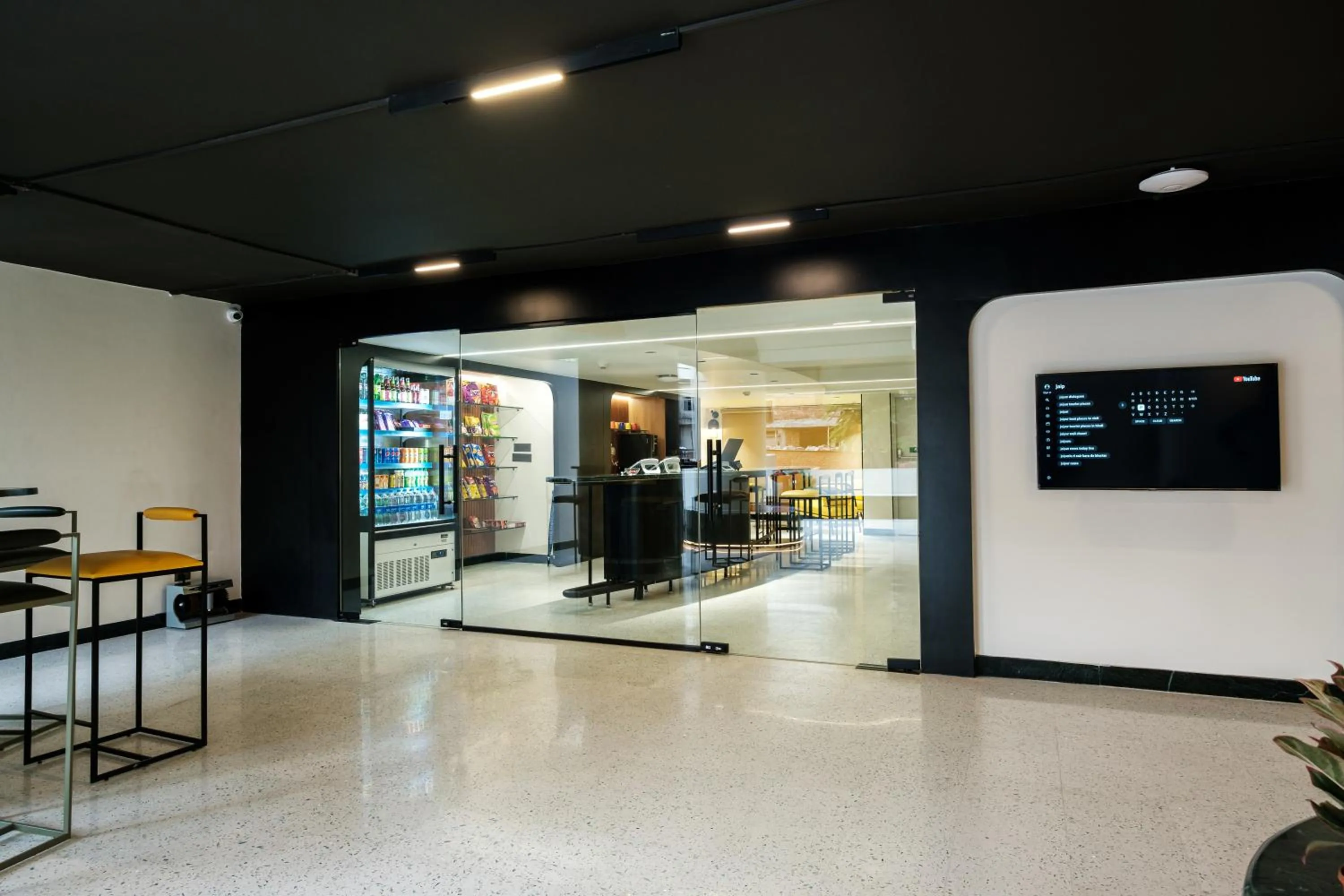 Lobby or reception in Indie Stays Jaipur