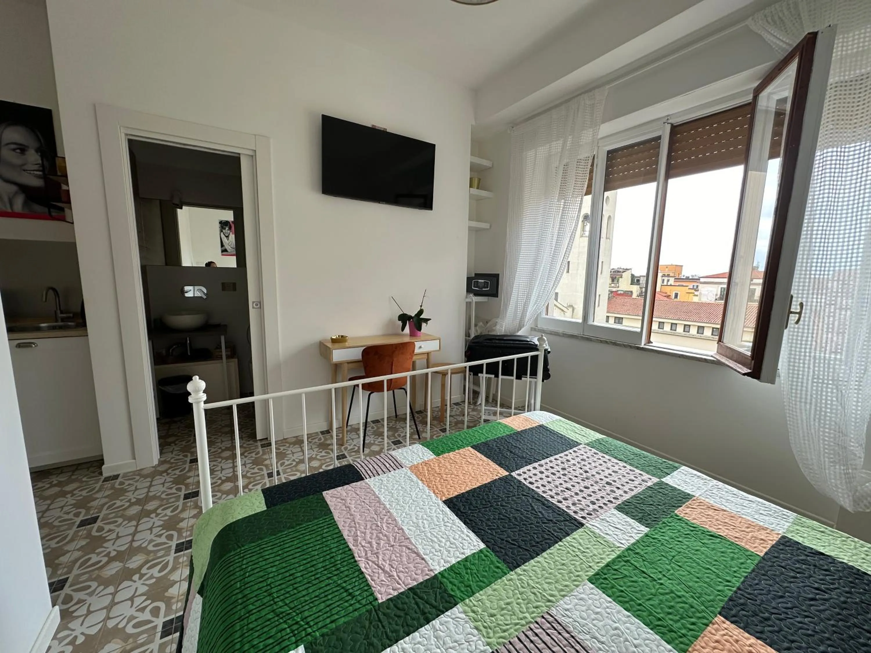 Bedroom, Bed in Edahouse