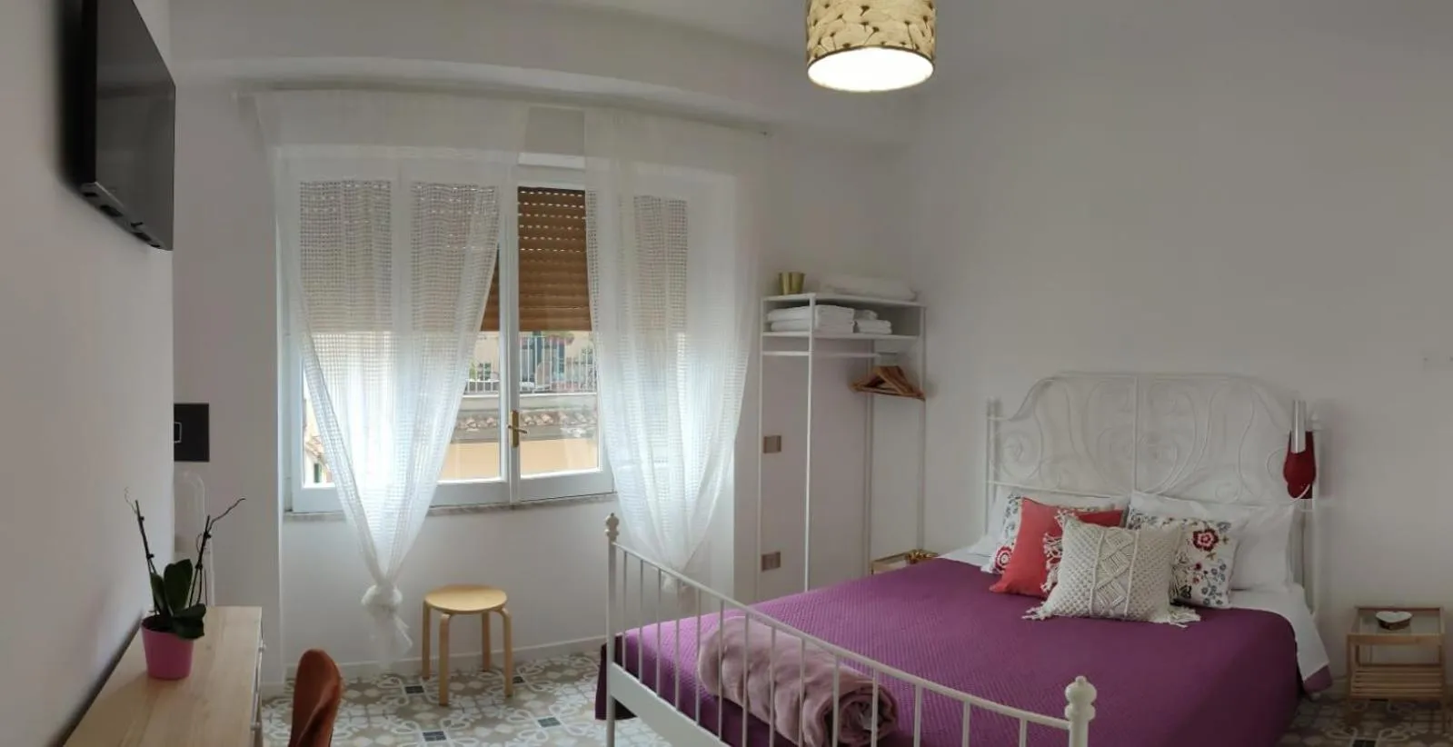 Photo of the whole room, Bed in Edahouse