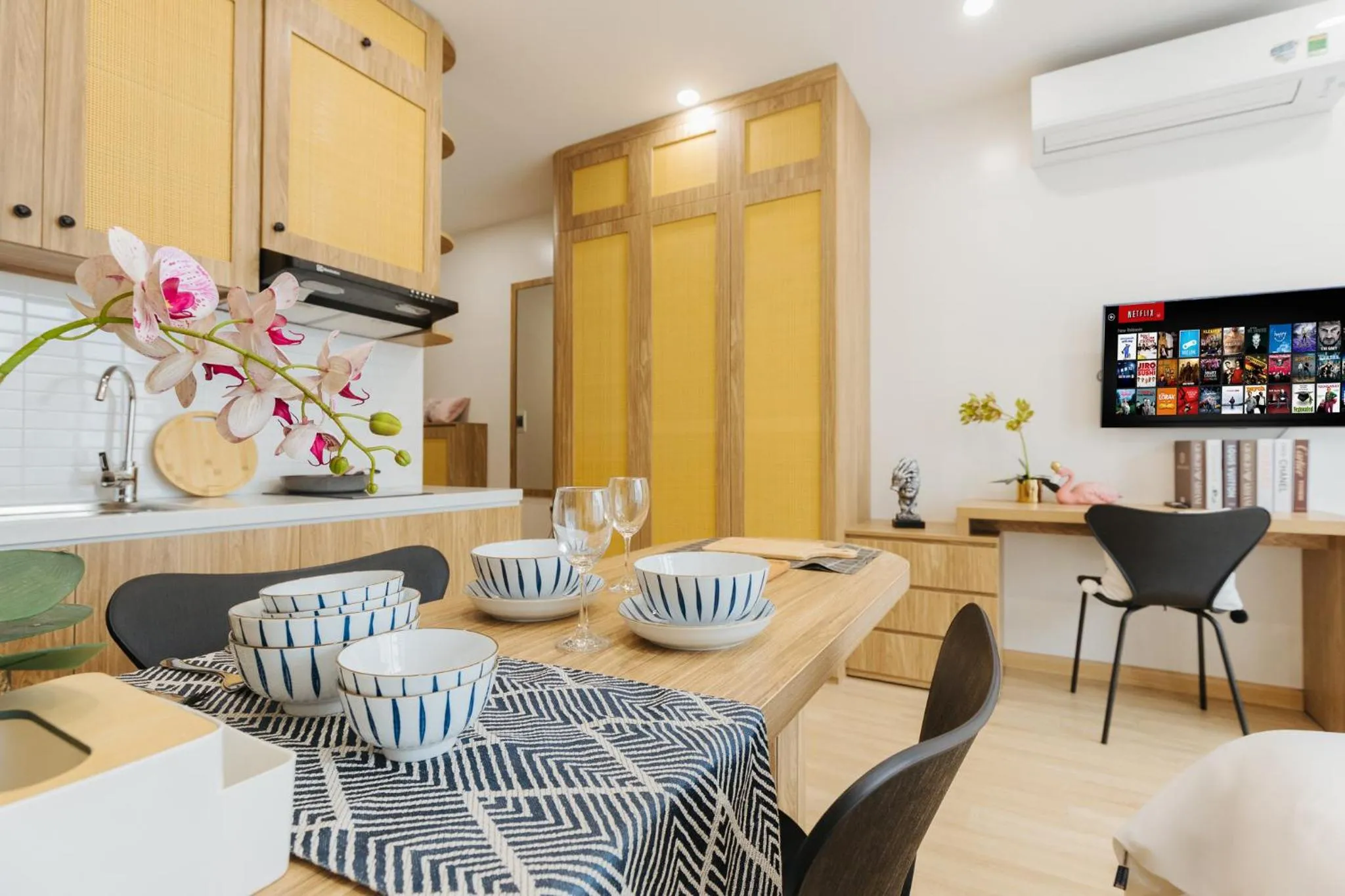 kitchen in Myrcella Urban Studio