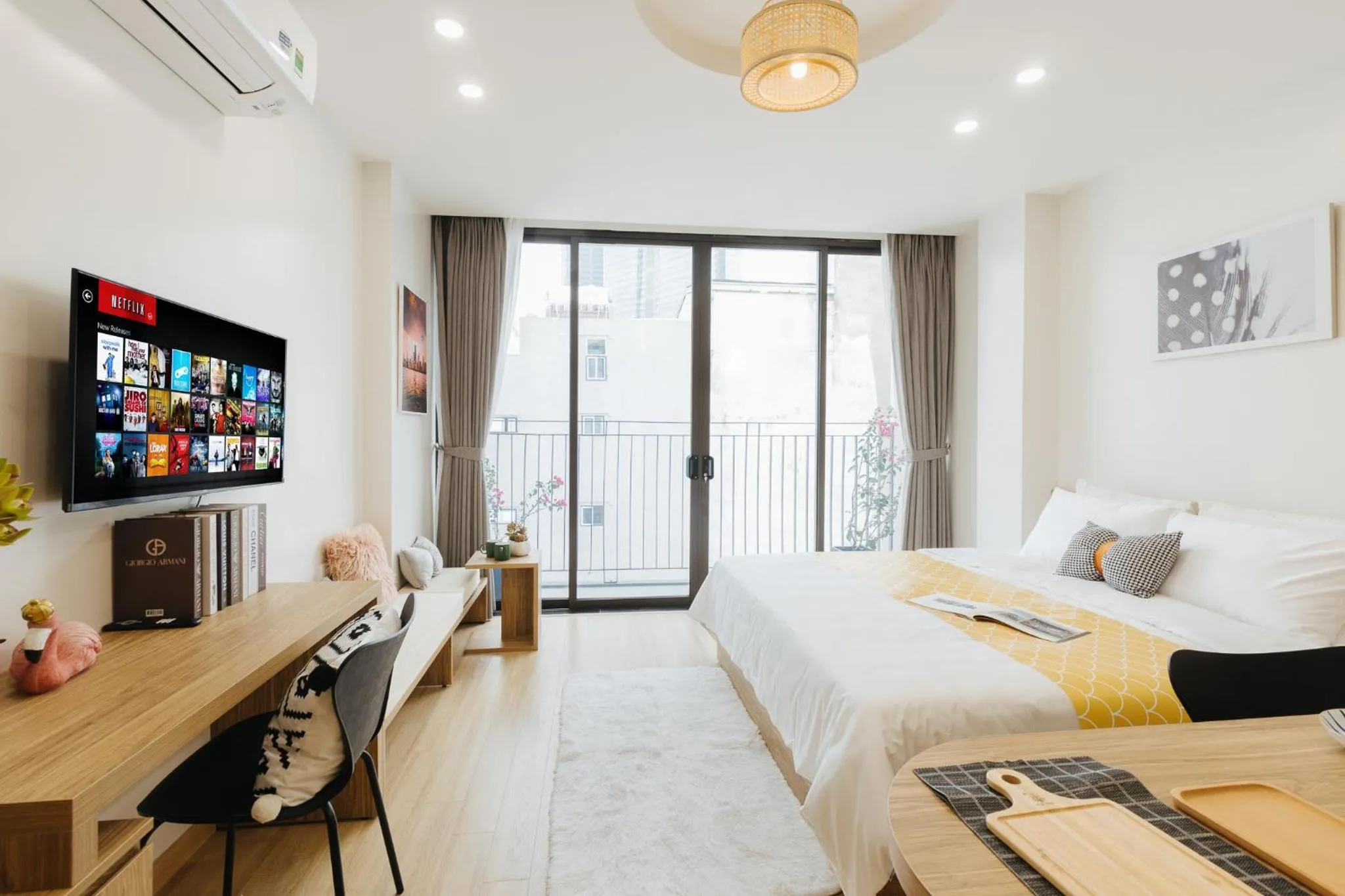 Photo of the whole room, Bed in Myrcella Urban Studio