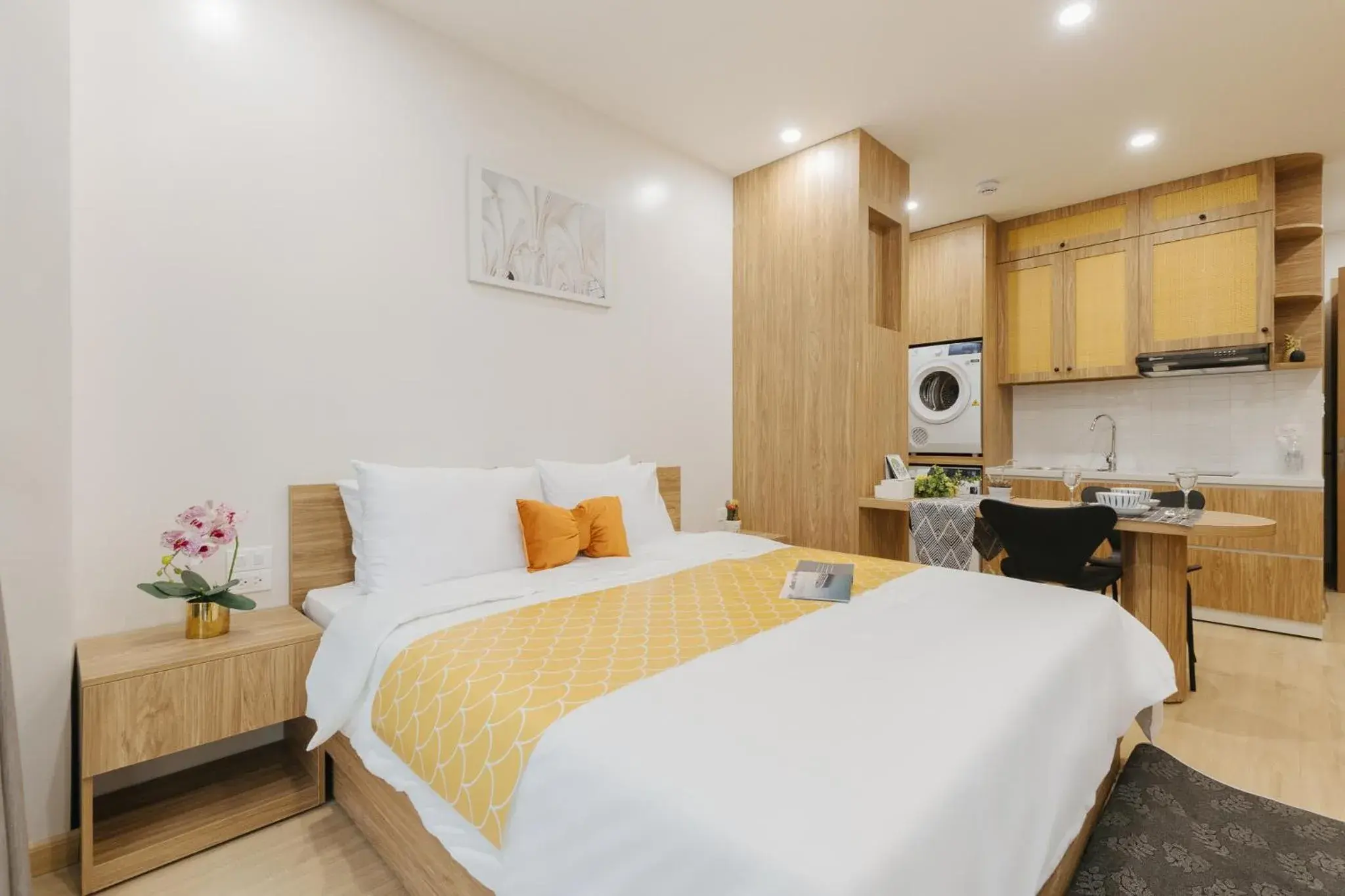 Queen Studio in Myrcella Urban Studio Queen Studio in Myrcella Urban Studio