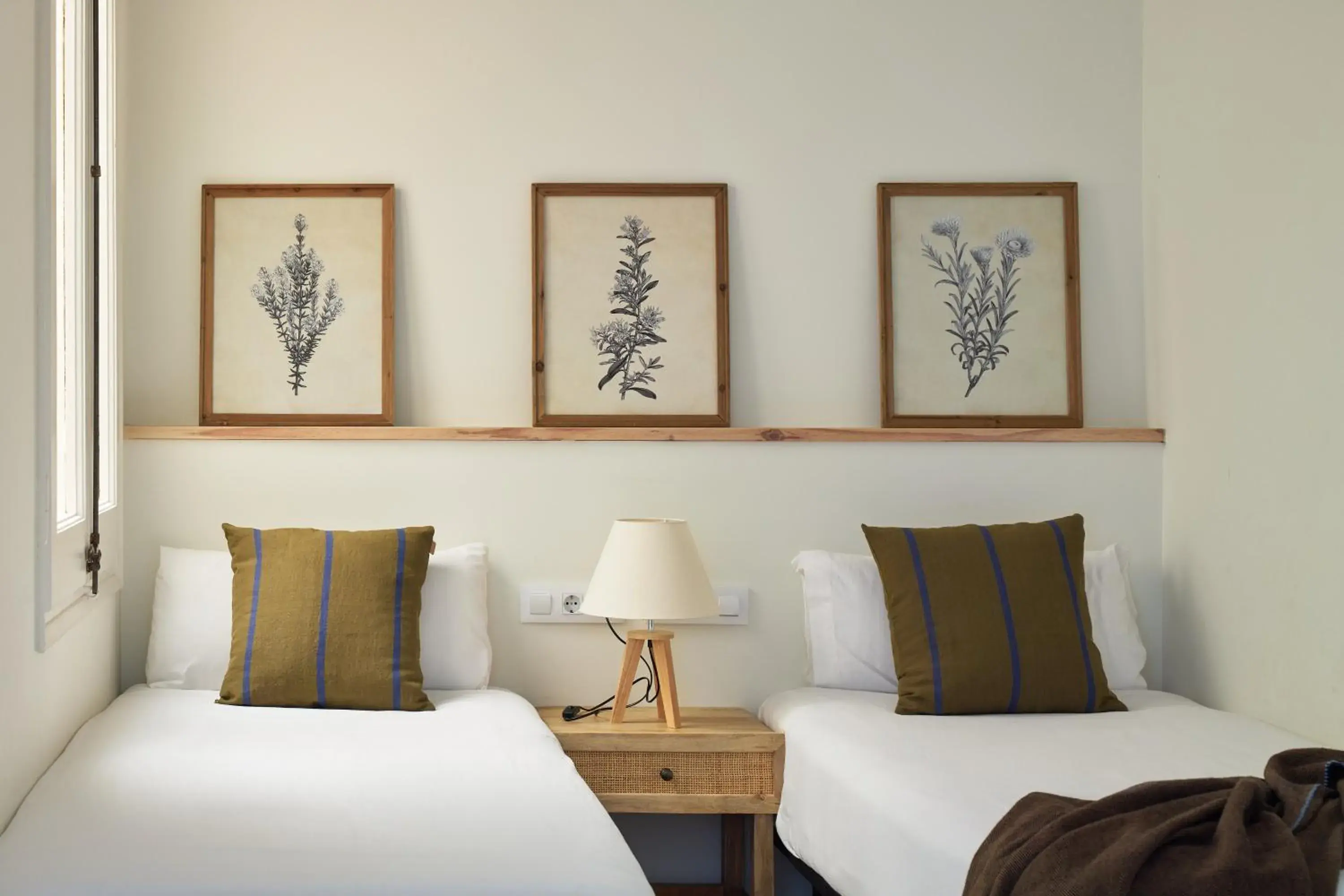 Photo of the whole room, Bed in Factory Apartments Barcelona Photo of the whole room, Bed in Factory Apartments Barcelona