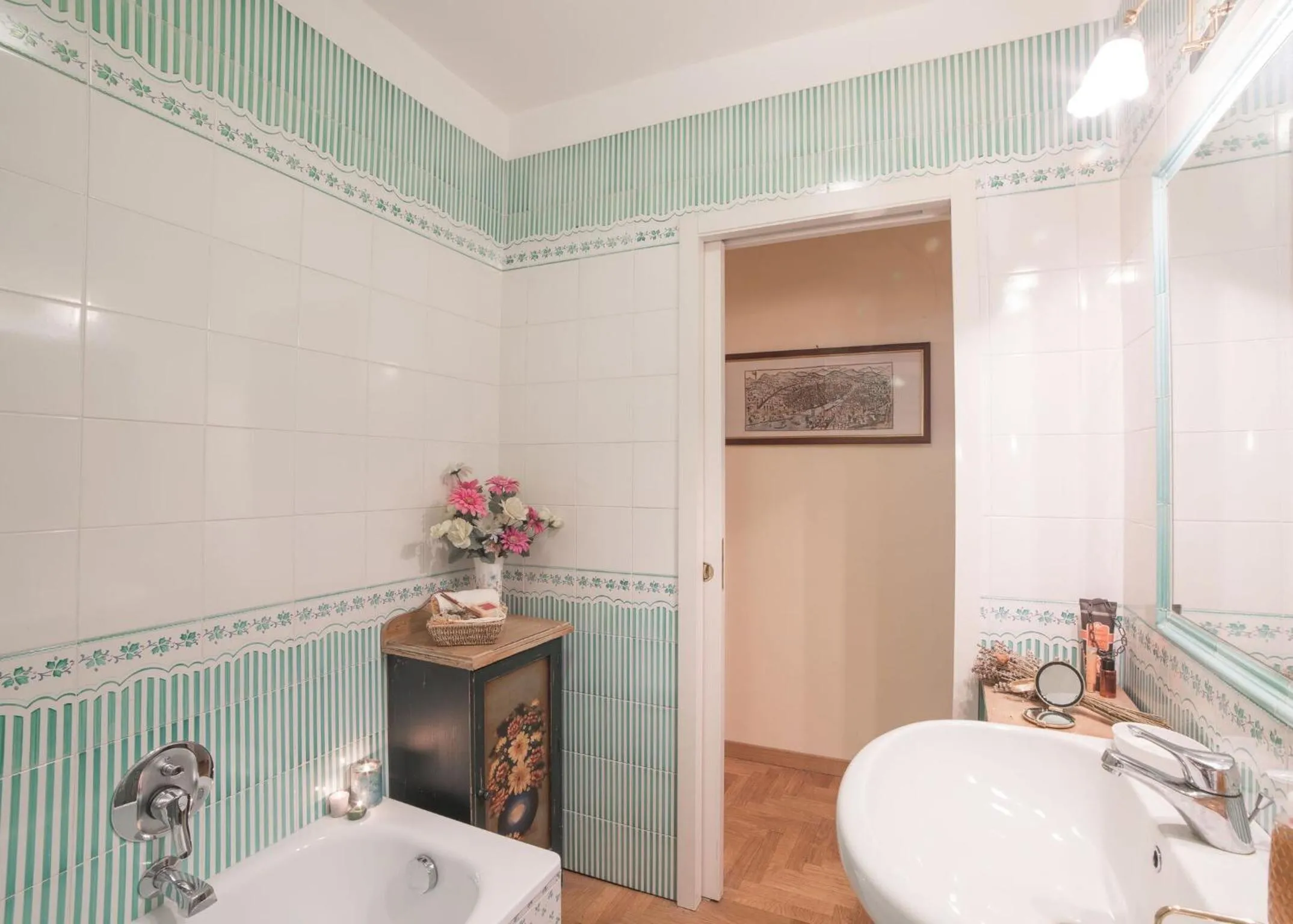 Shower in Italian Experience-Duomo Suite