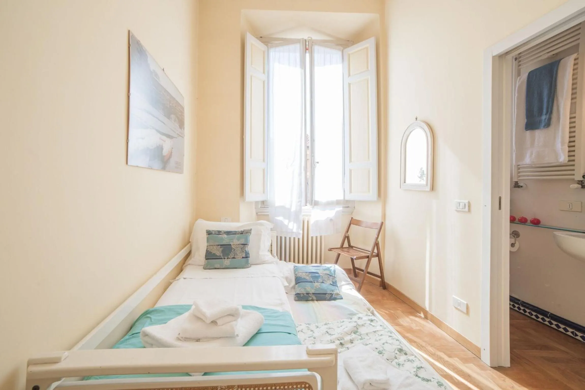 Bed in Italian Experience-Duomo Suite