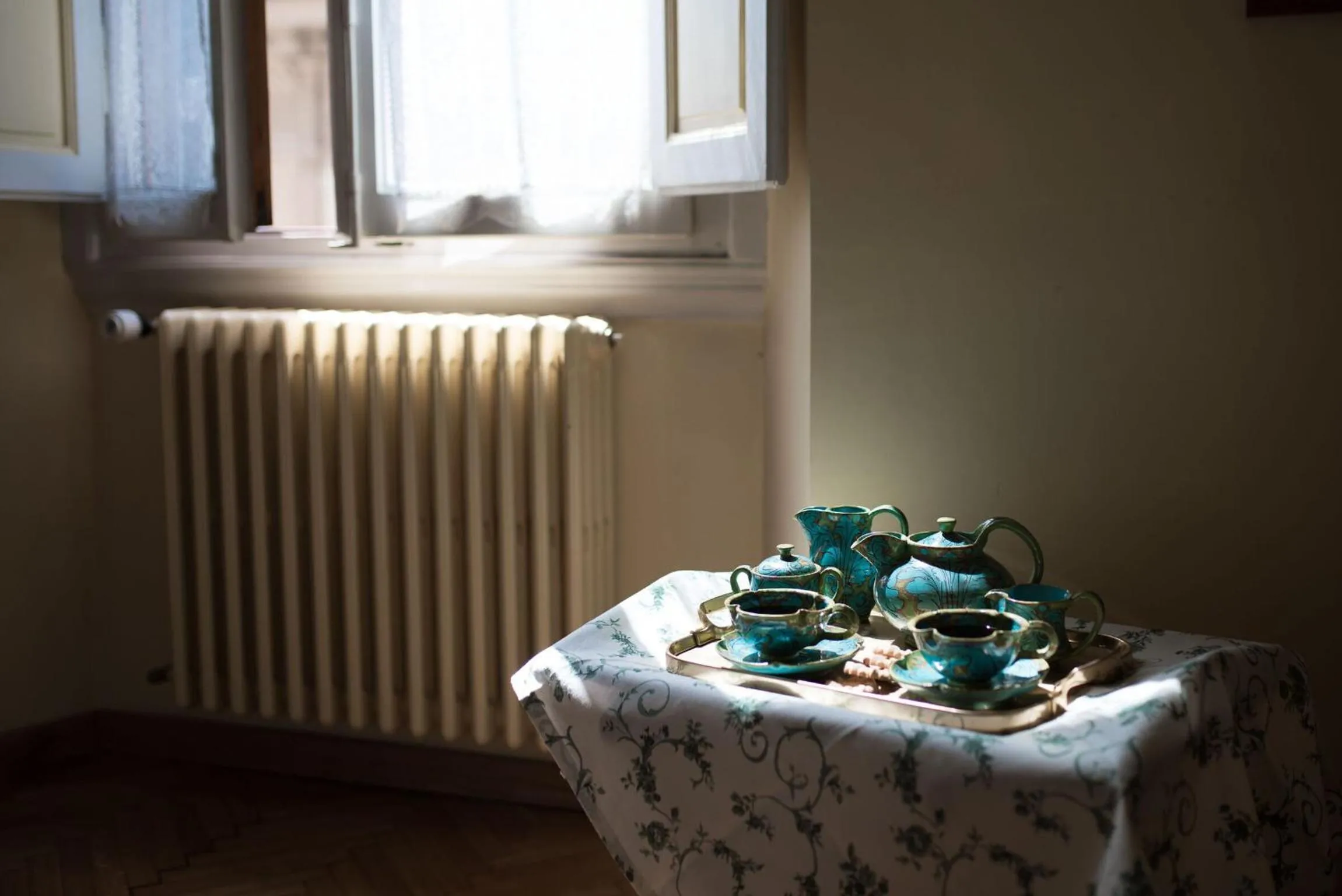 Decorative detail in Italian Experience-Duomo Suite