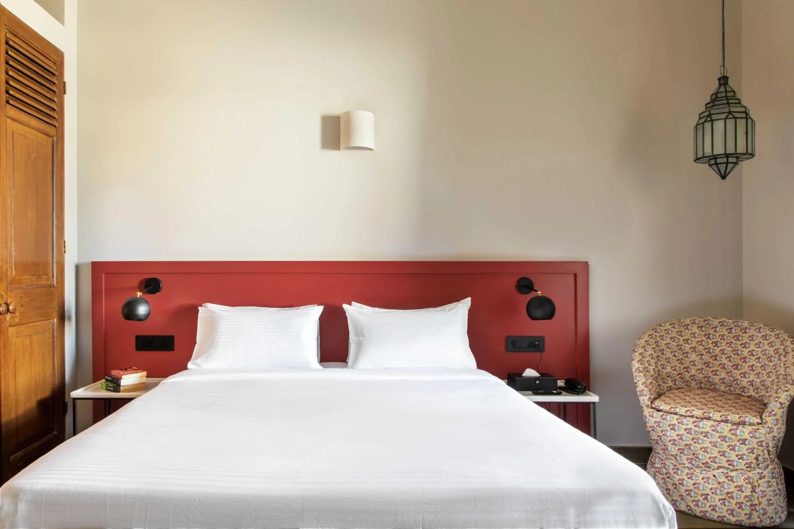 Other, Bed in DanCenter by CheckIn House of Jasol Jaipur