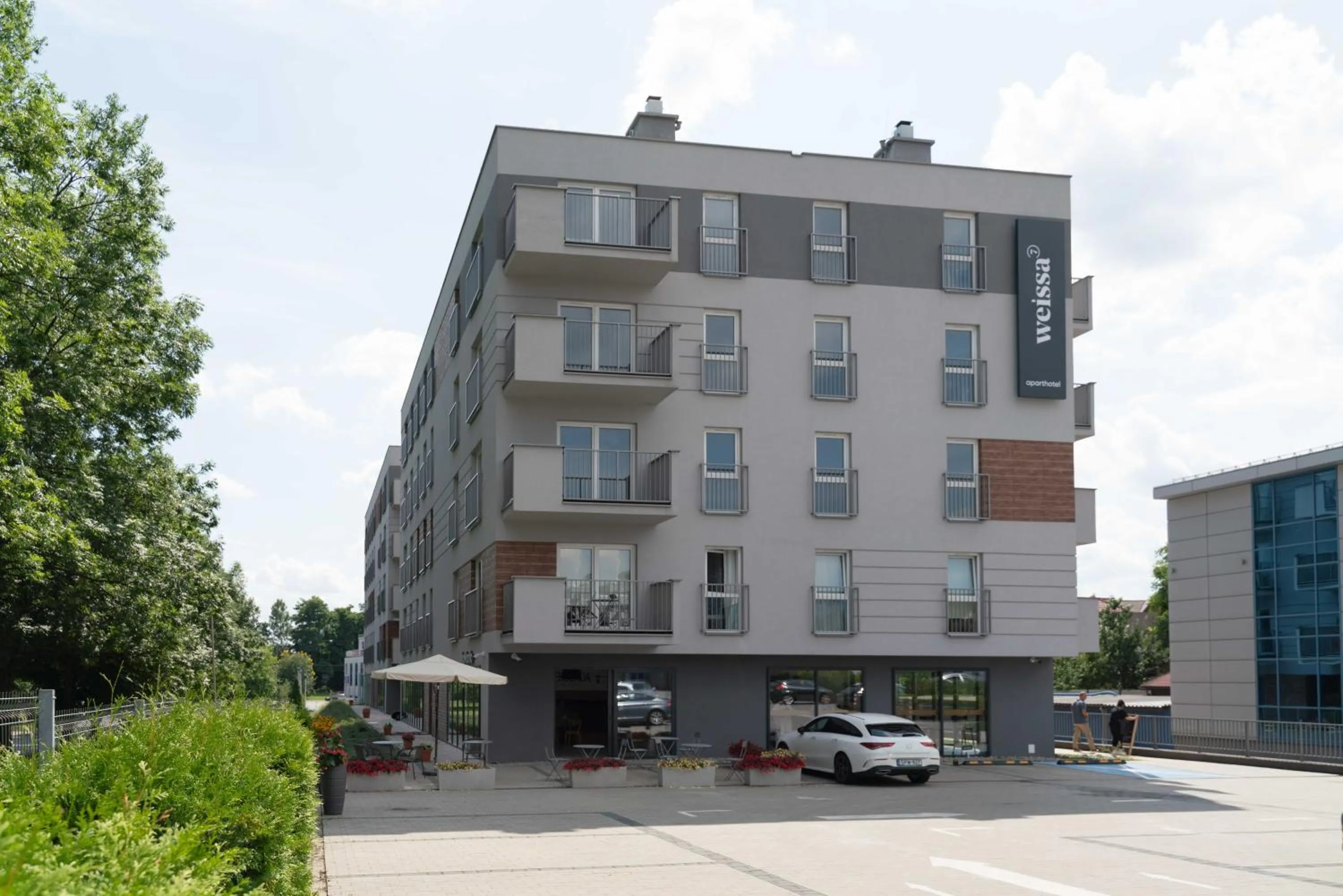 Property building in Aparthotel Weissa 7
