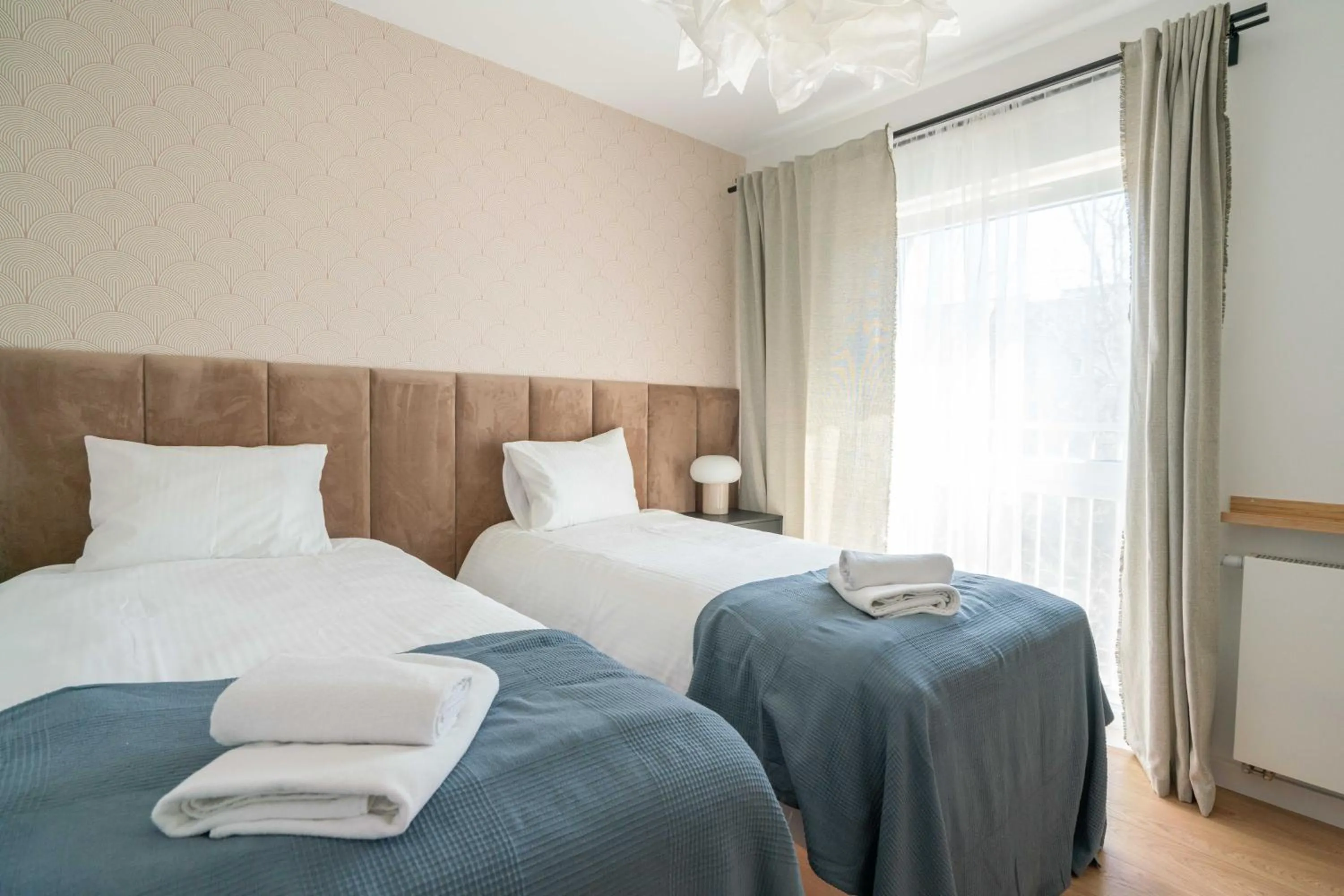 Bed in Aparthotel Weissa 7