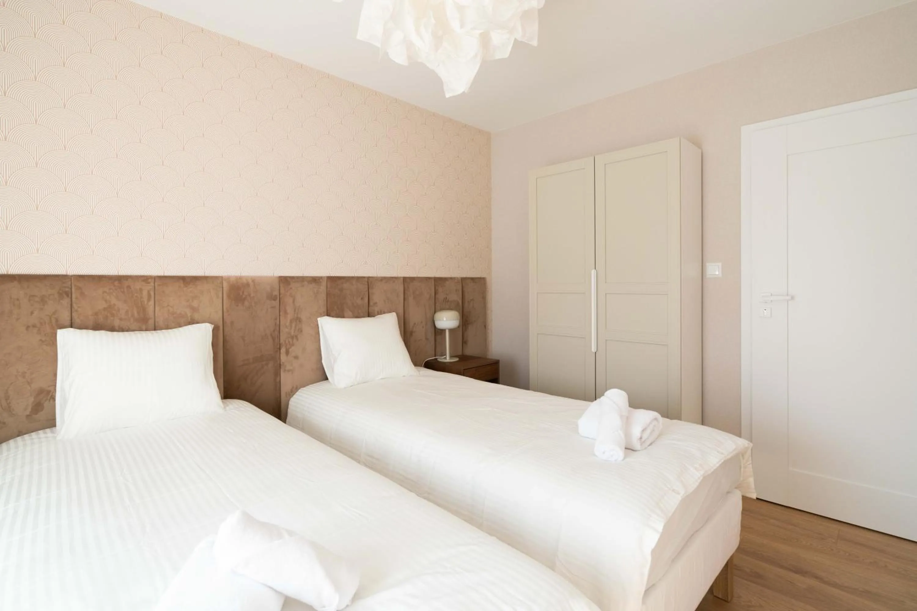 Bed in Aparthotel Weissa 7
