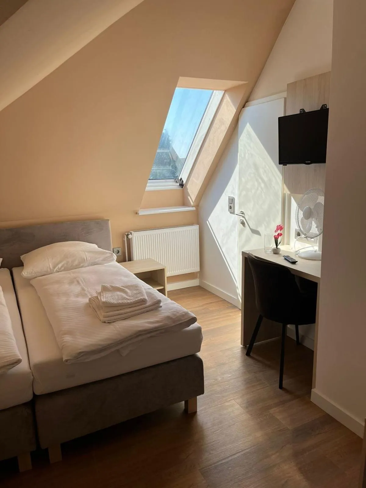 Bed in Hotel am Stern Uelzen - KOSTENLOS PARKEN -