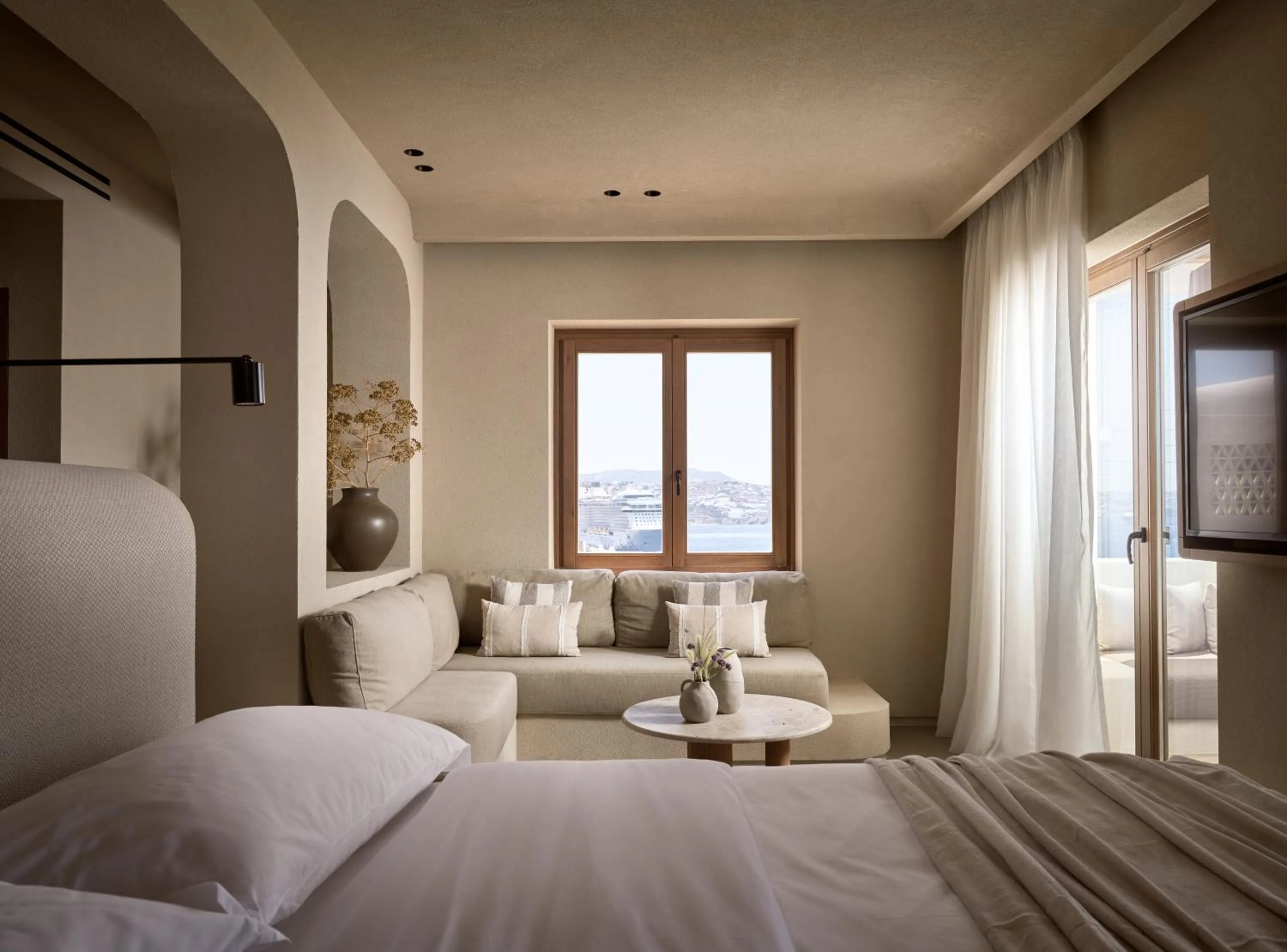 Bed in Domes Noruz Mykonos