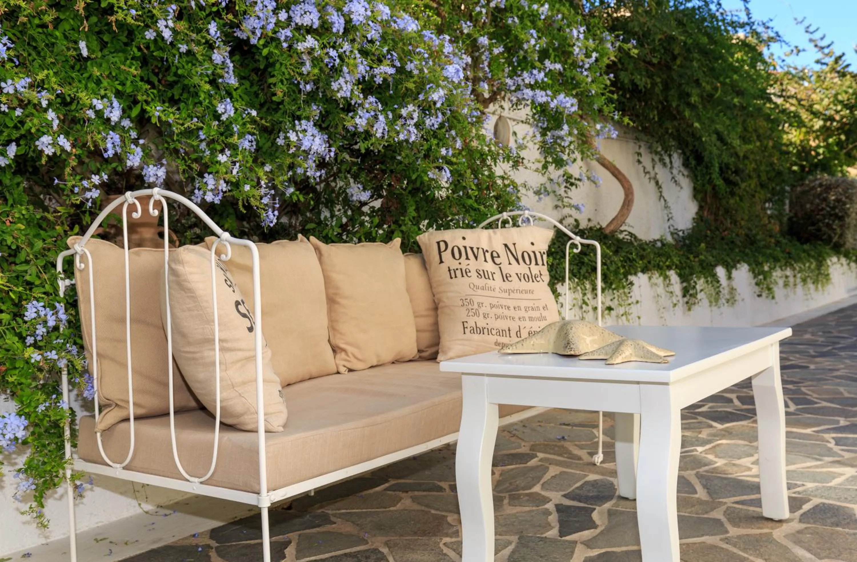 Patio in Hotel Nathalie