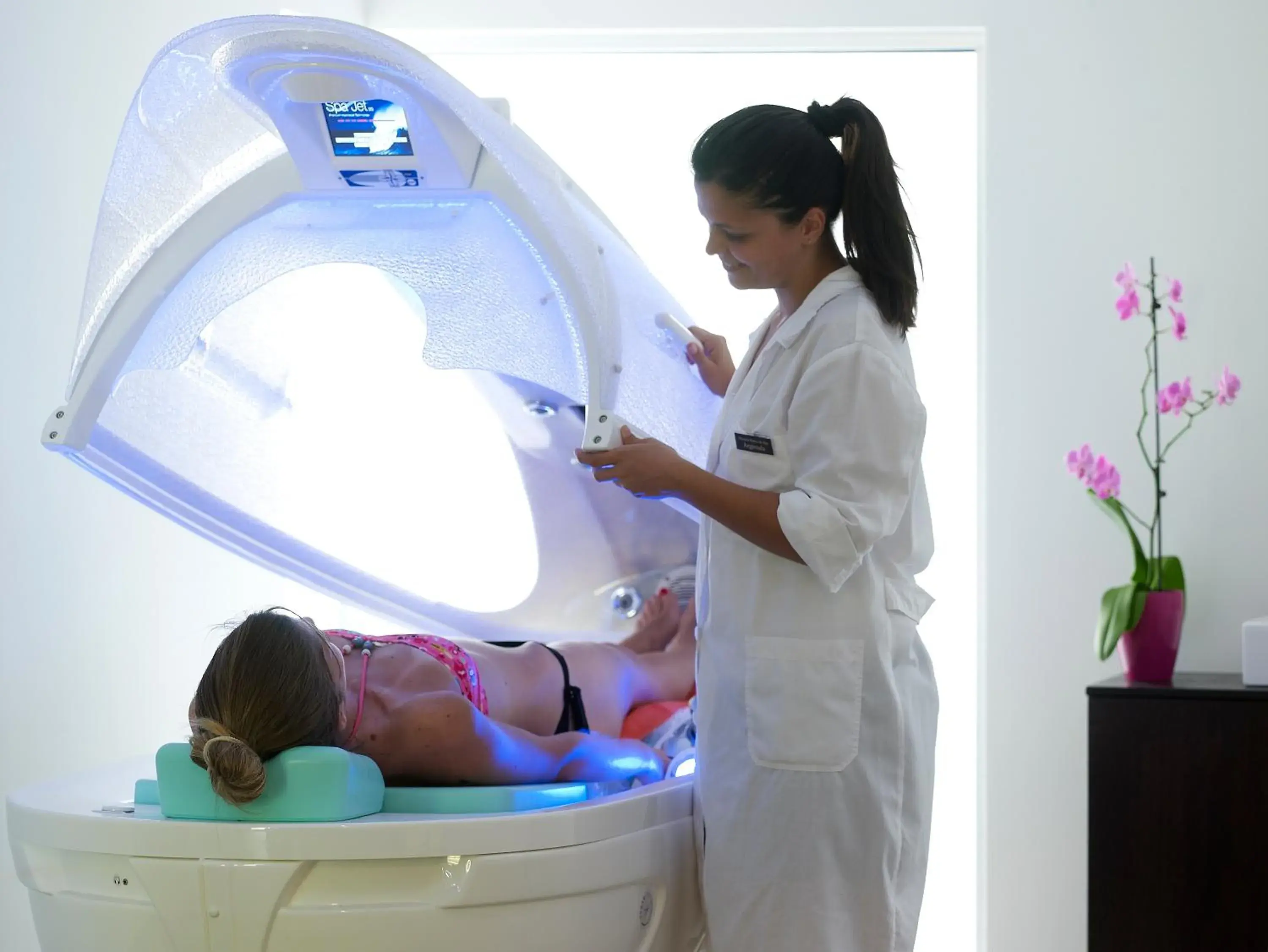 Spa and wellness centre/facilities in Macaris Suites & Spa Spa and wellness centre/facilities in Macaris Suites & Spa