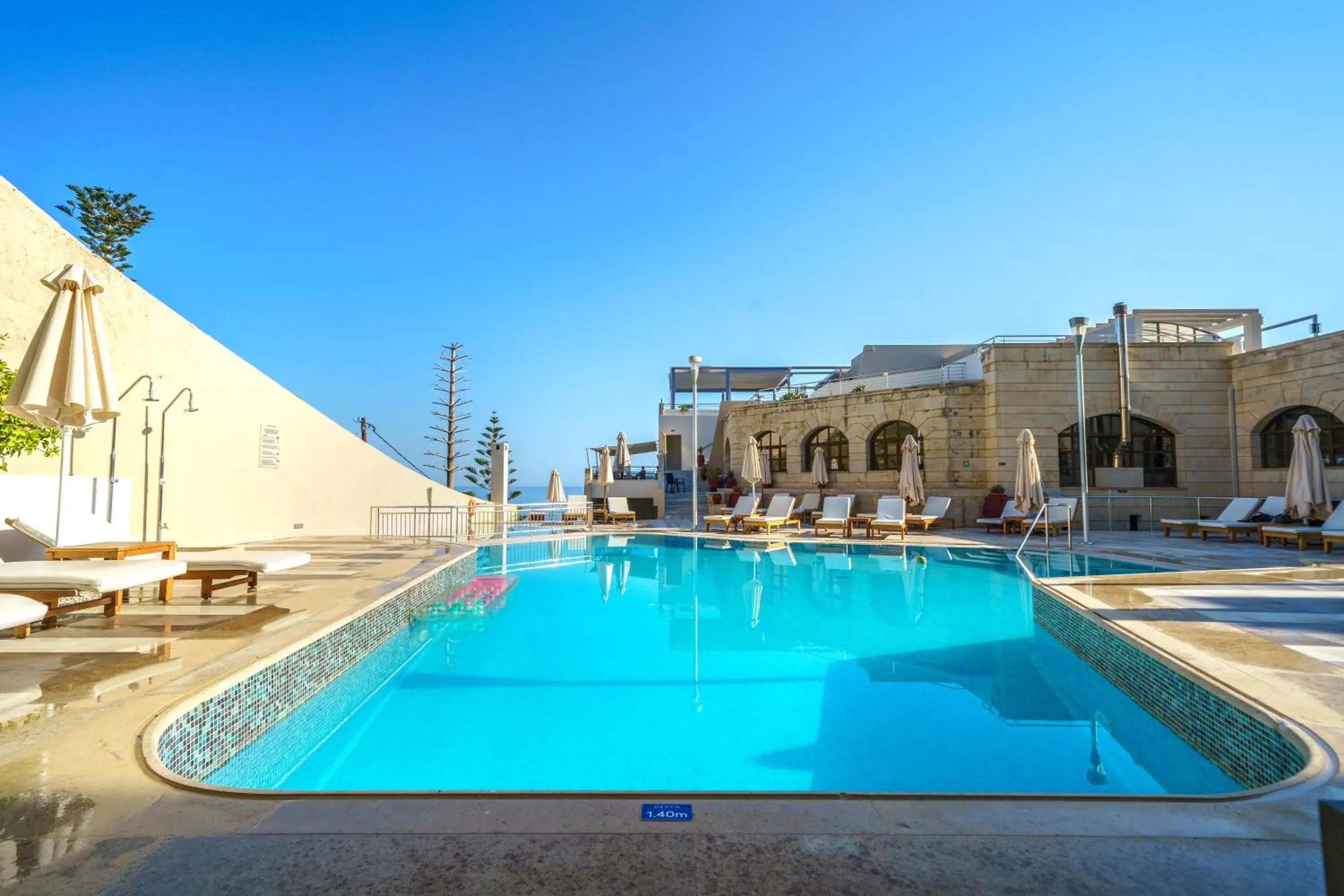 Swimming pool in Macaris Suites & Spa Swimming pool in Macaris Suites & Spa