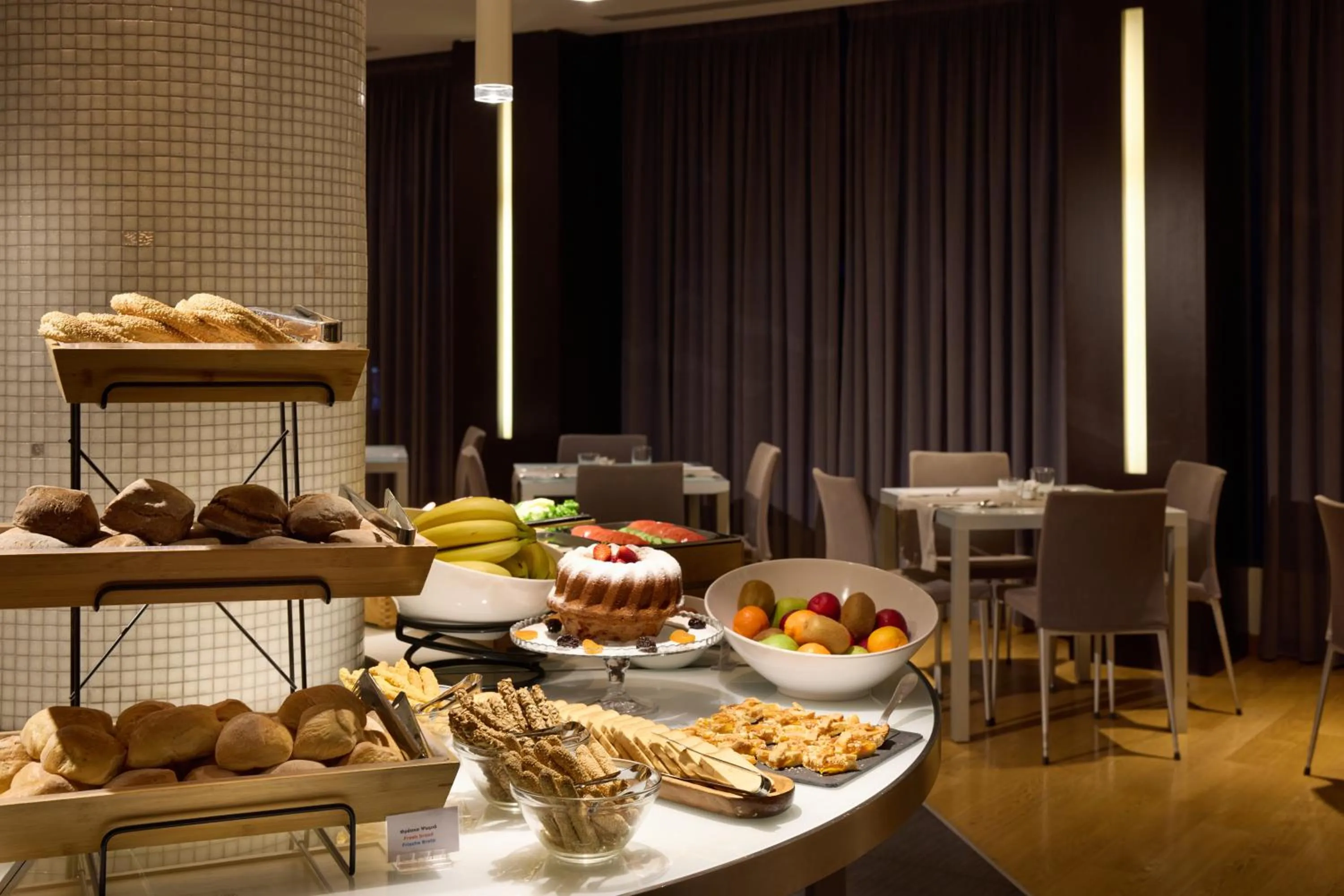 Breakfast in Domotel Olympia