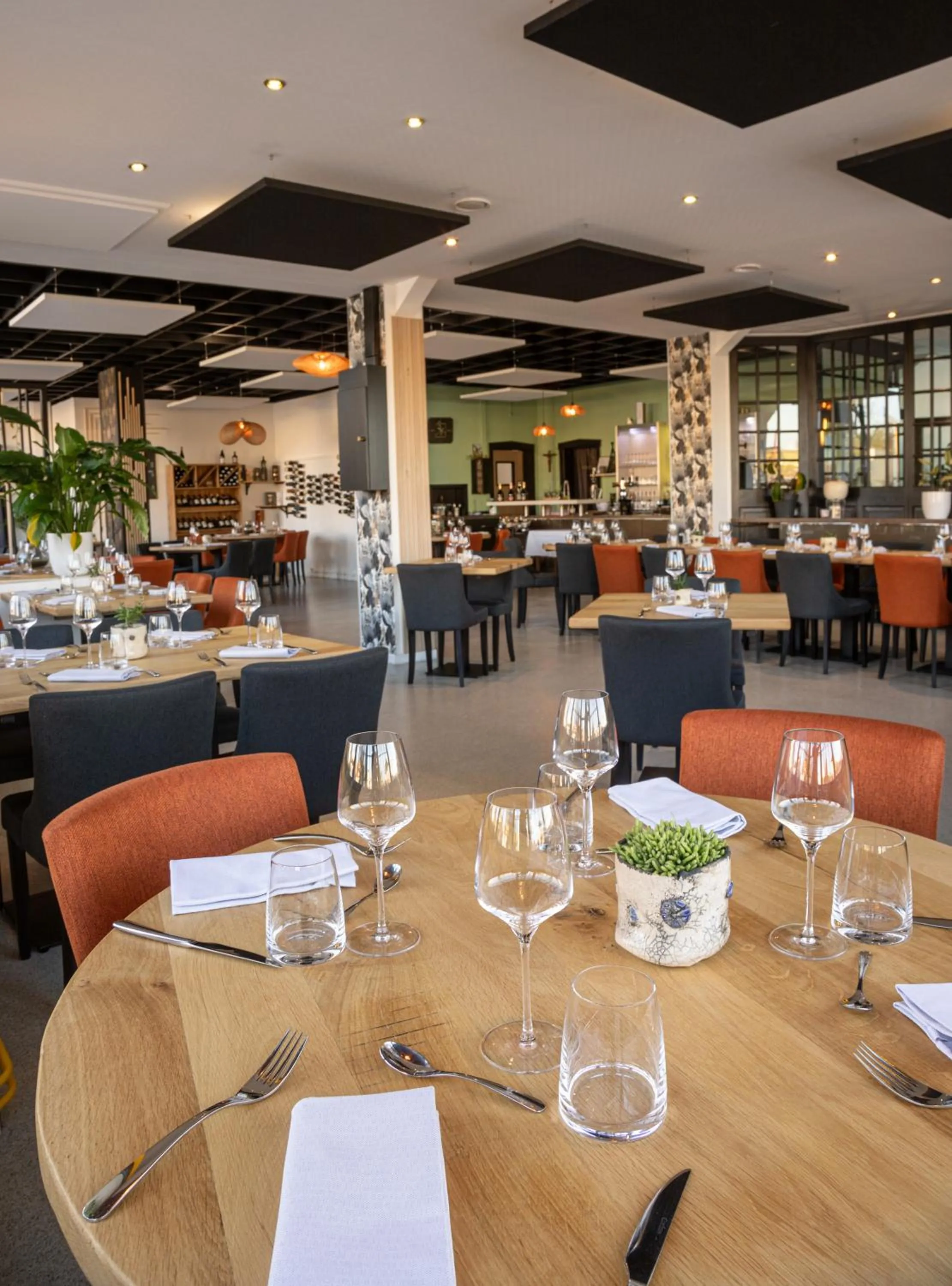 Restaurant/places to eat in hôtel restaurant le S'Y