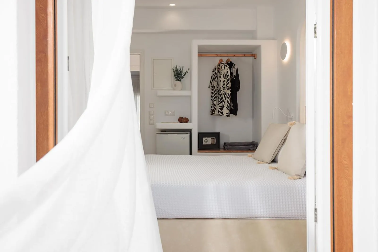 Bed in Margo Studios