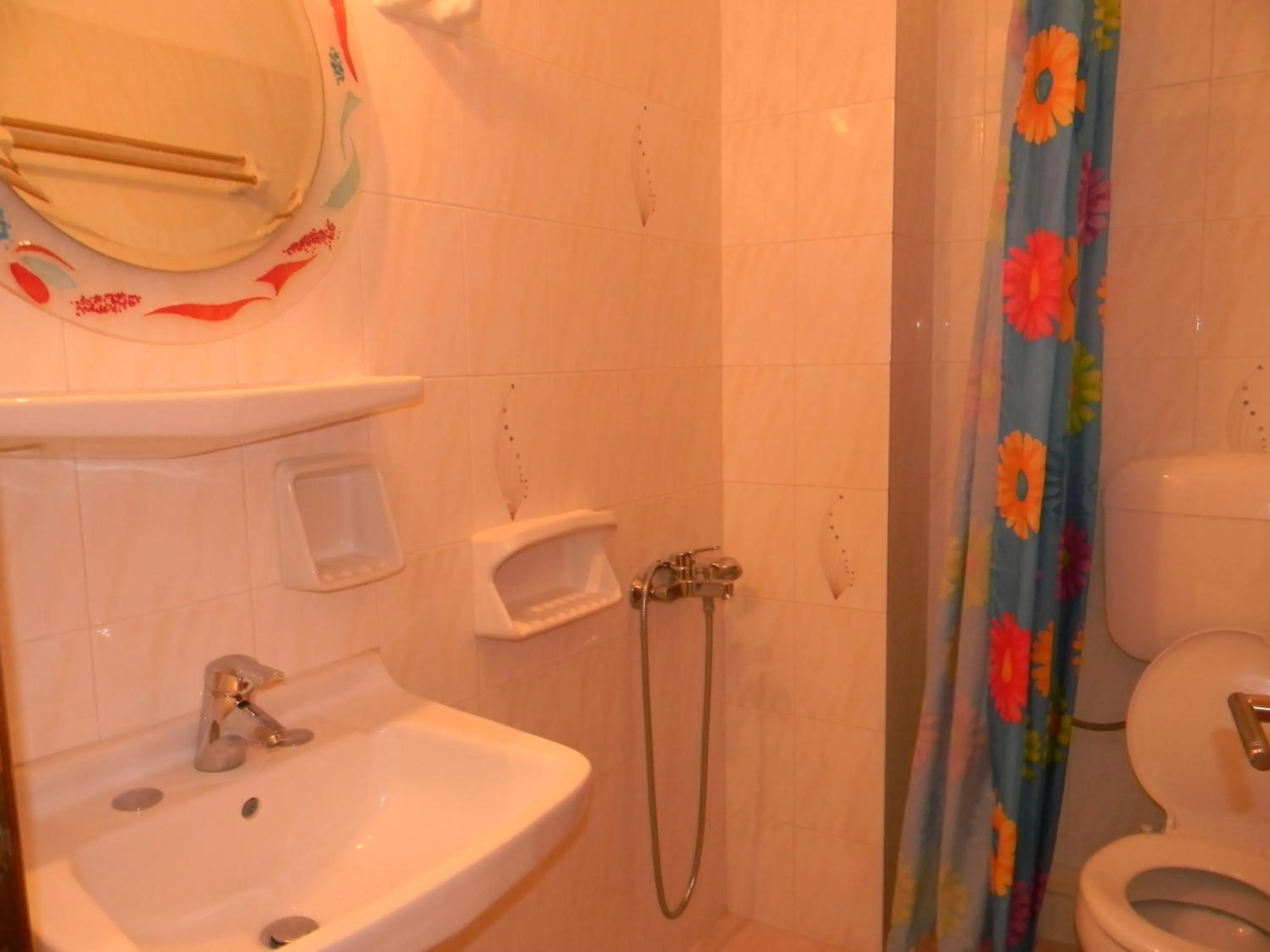 Bathroom in Margo Studios