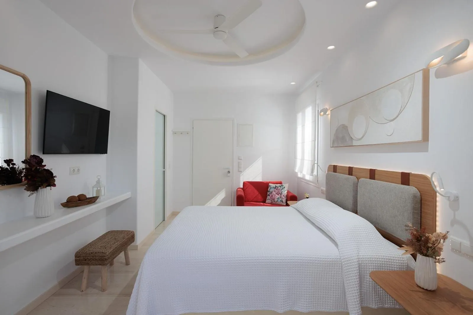 Bed in Margo Studios