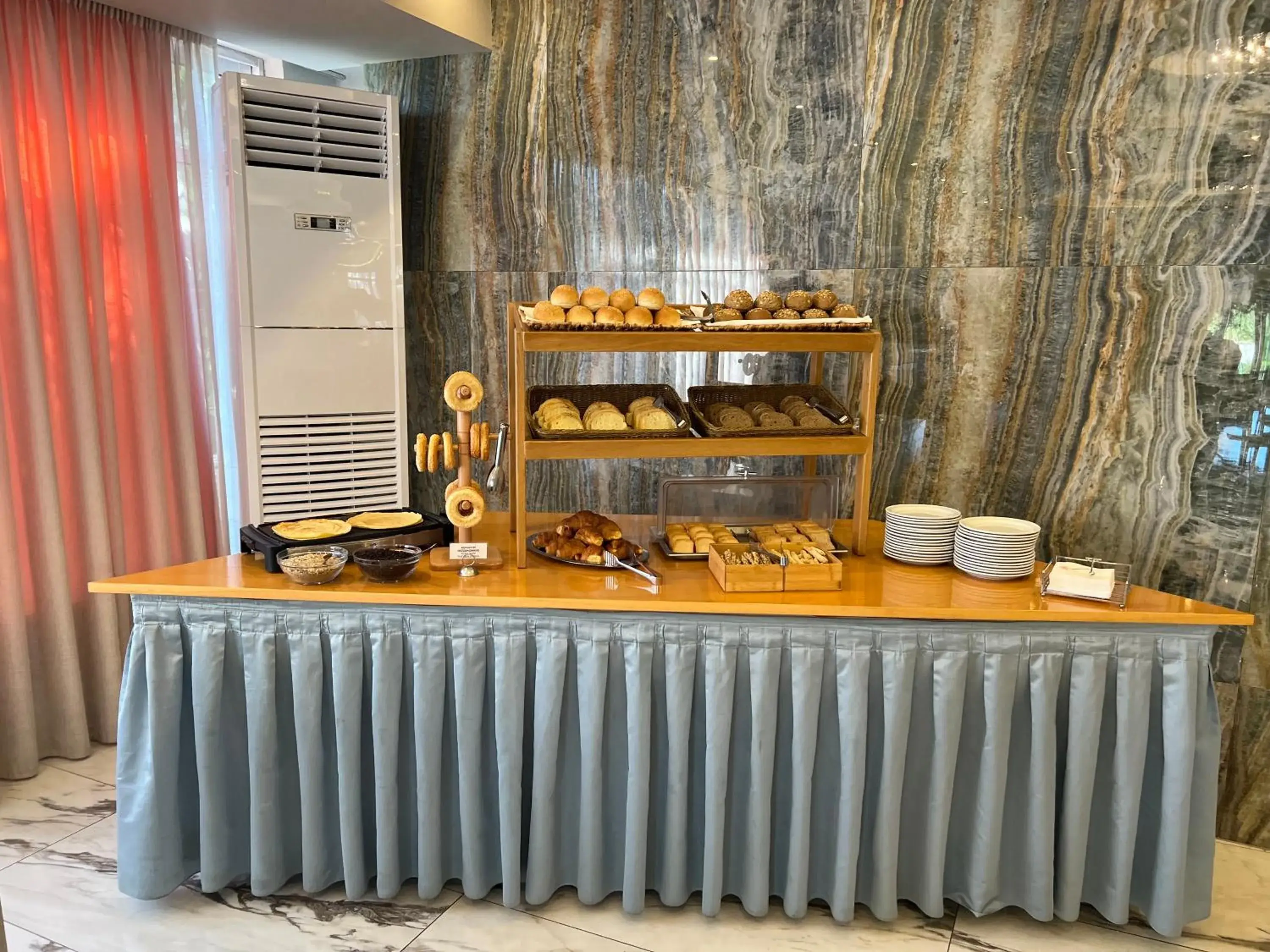 Restaurant/places to eat in Vanisko Hotel Restaurant/places to eat in Vanisko Hotel