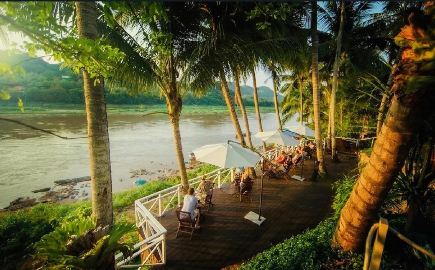 Spring in Villa Alounsavath Mekong Riverside