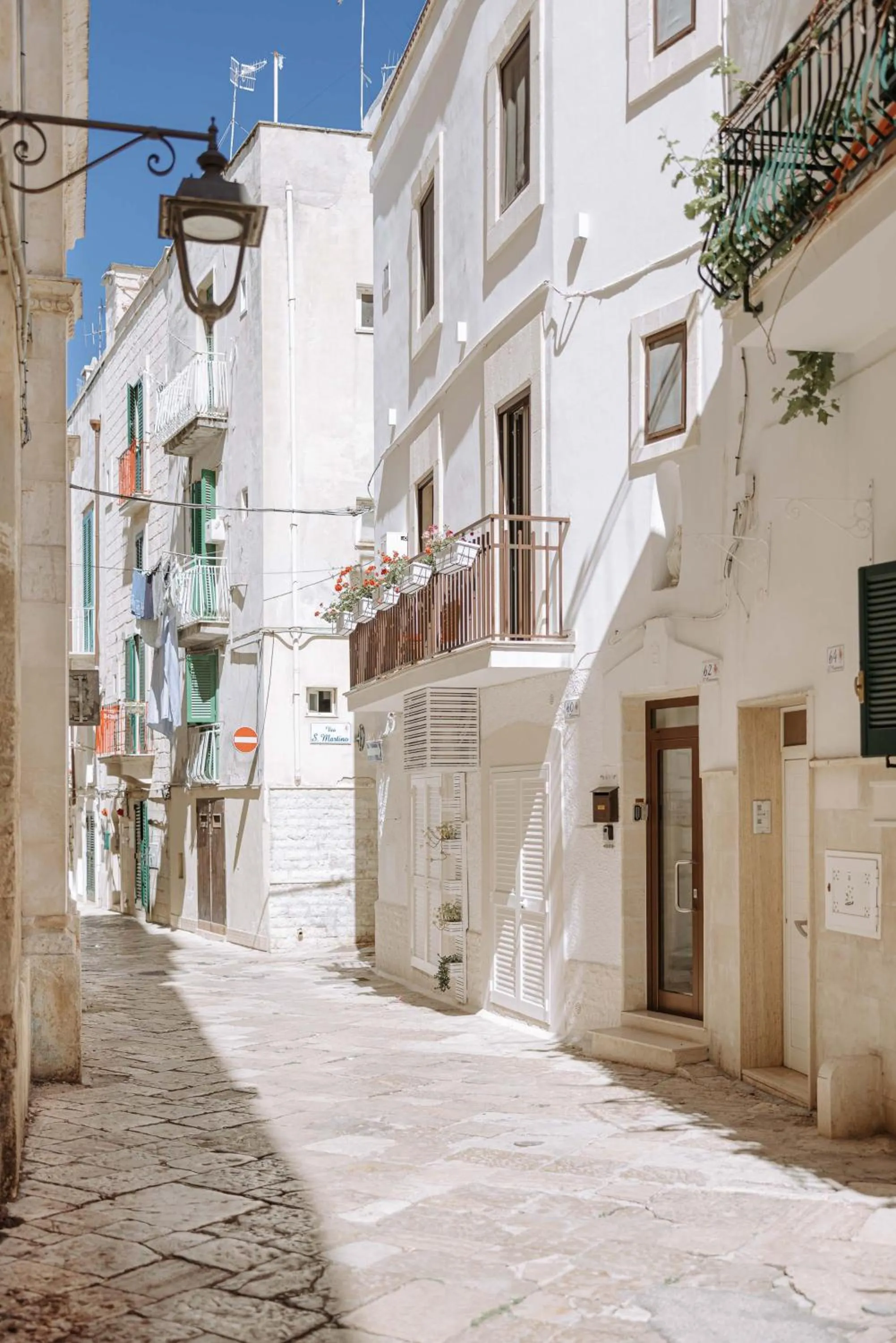 Property building in Dirium - exclusive rooms