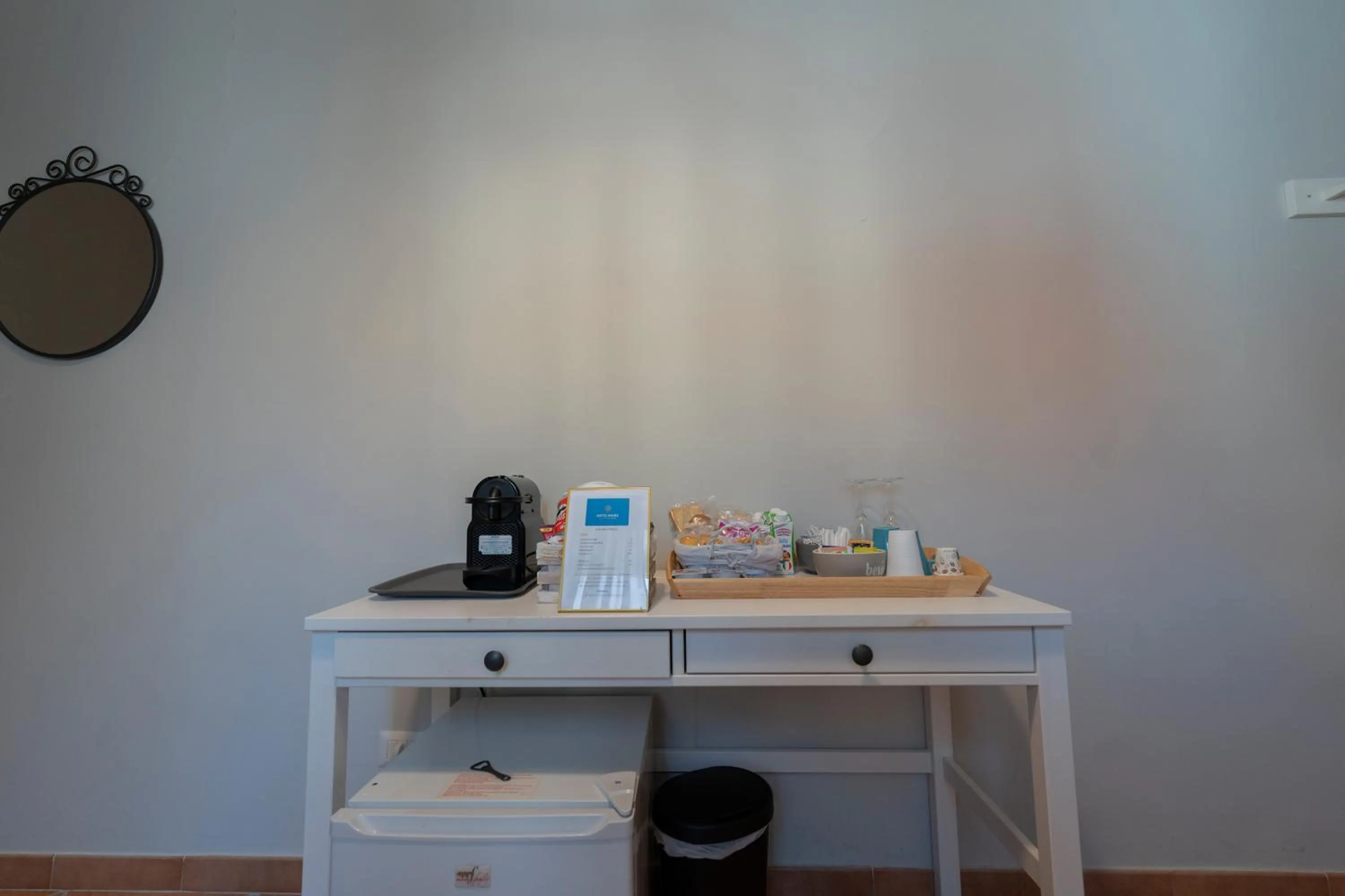 Coffee/tea facilities in Artis Mare