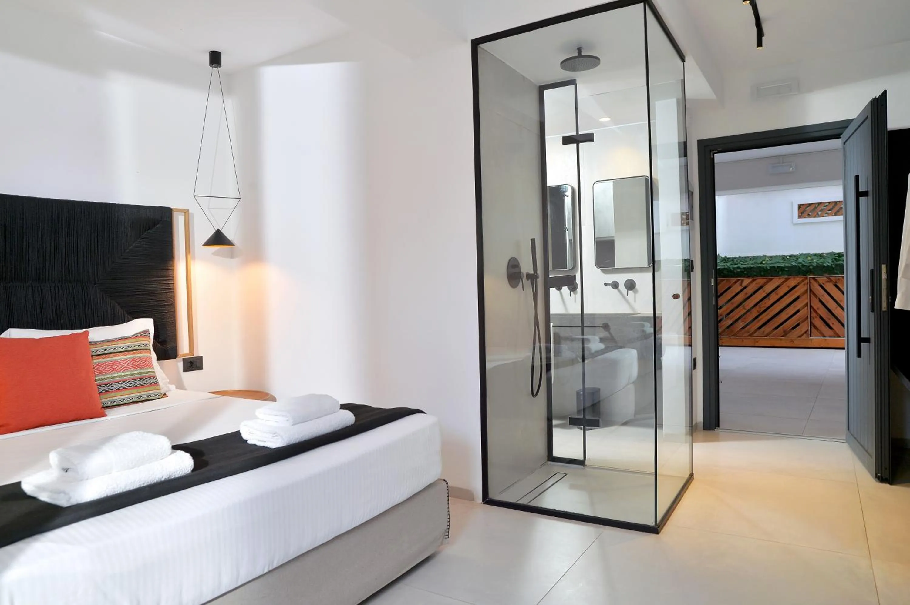 Photo of the whole room, Bed in Yianna Hotel