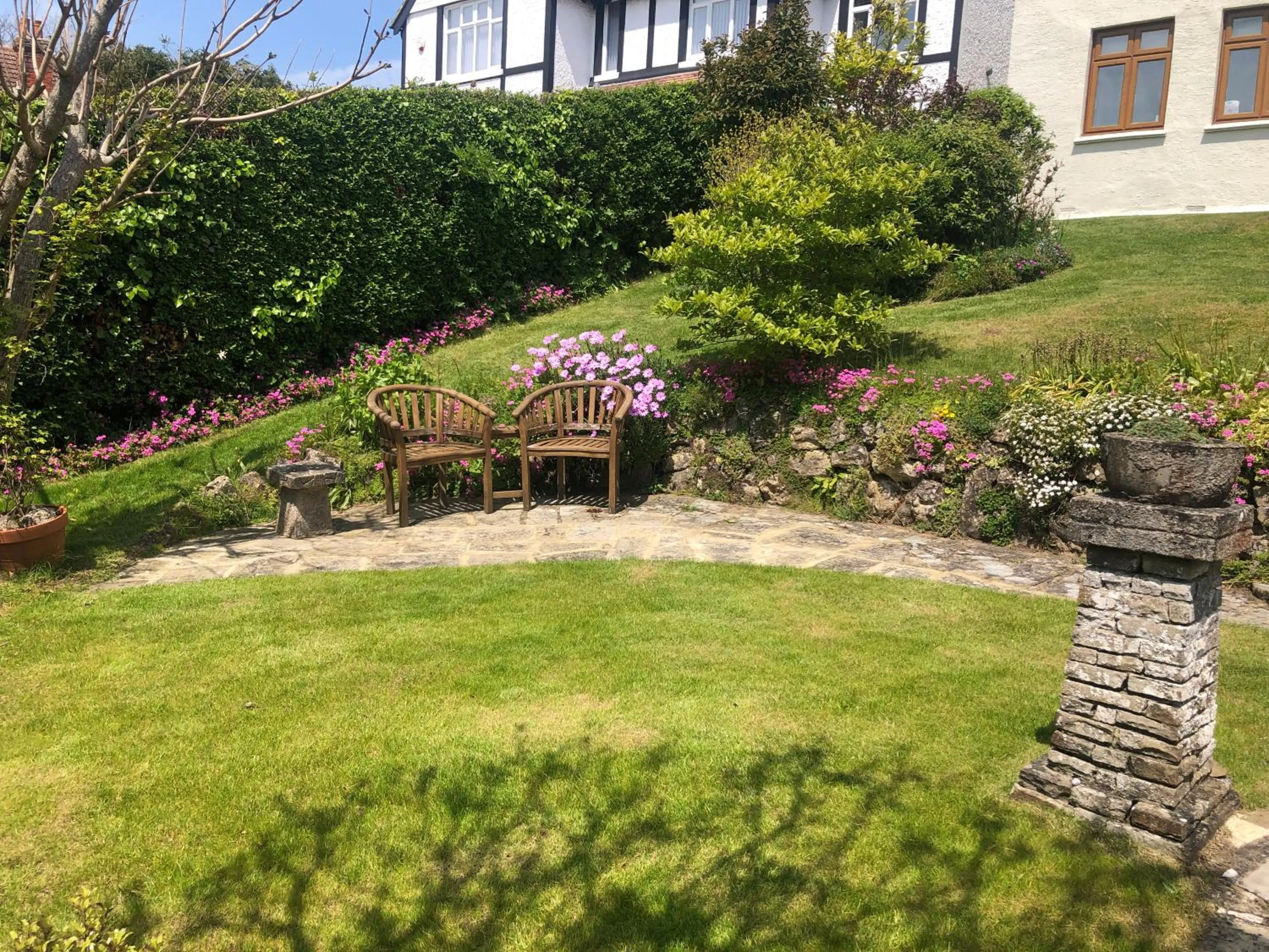 Garden in 3 Bed Ground Floor Apartment - Hot Tub Optional Upgrade