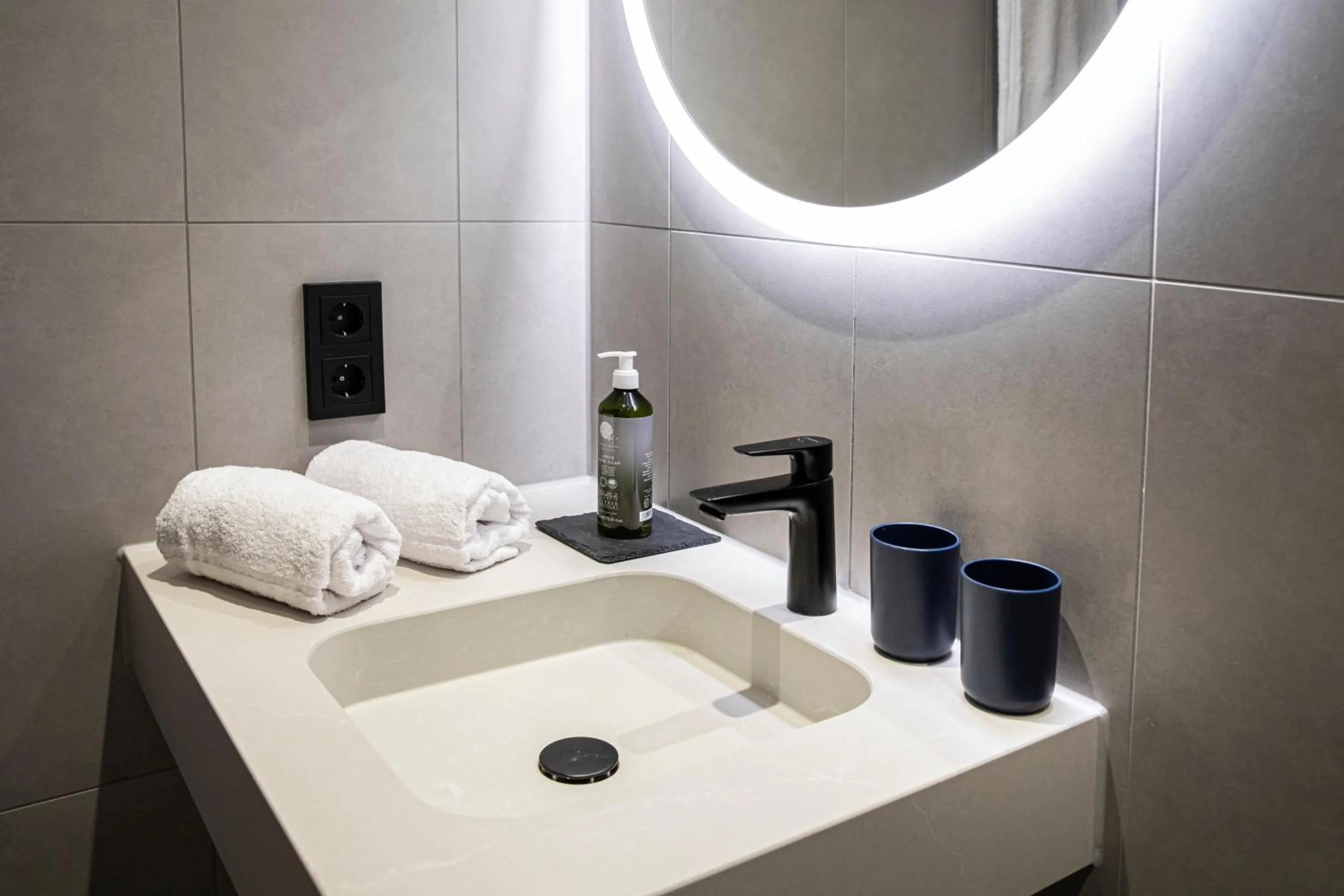 Bathroom in LOGINN Hotel Waiblingen