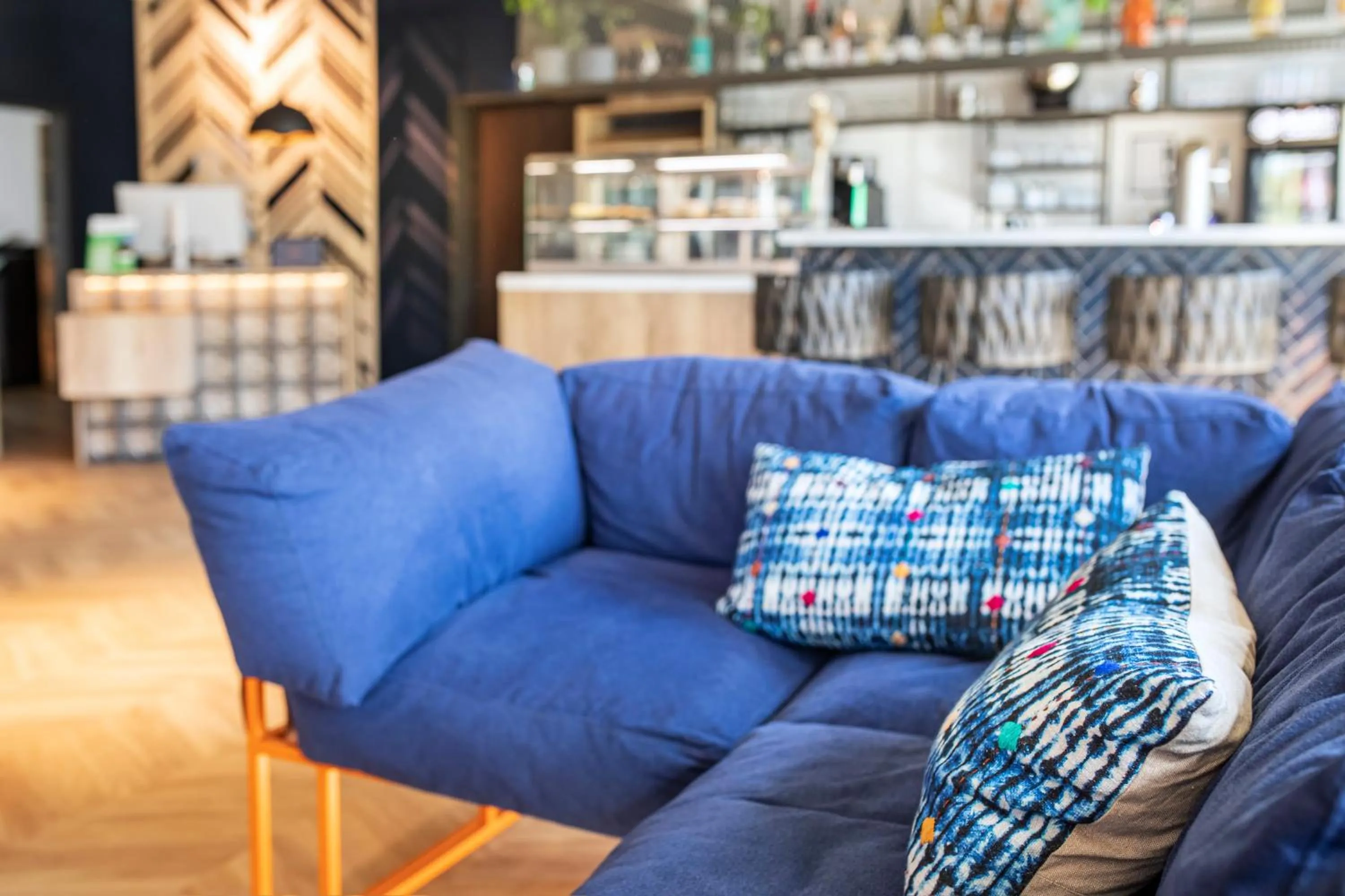 Lobby or reception in LOGINN Hotel Waiblingen