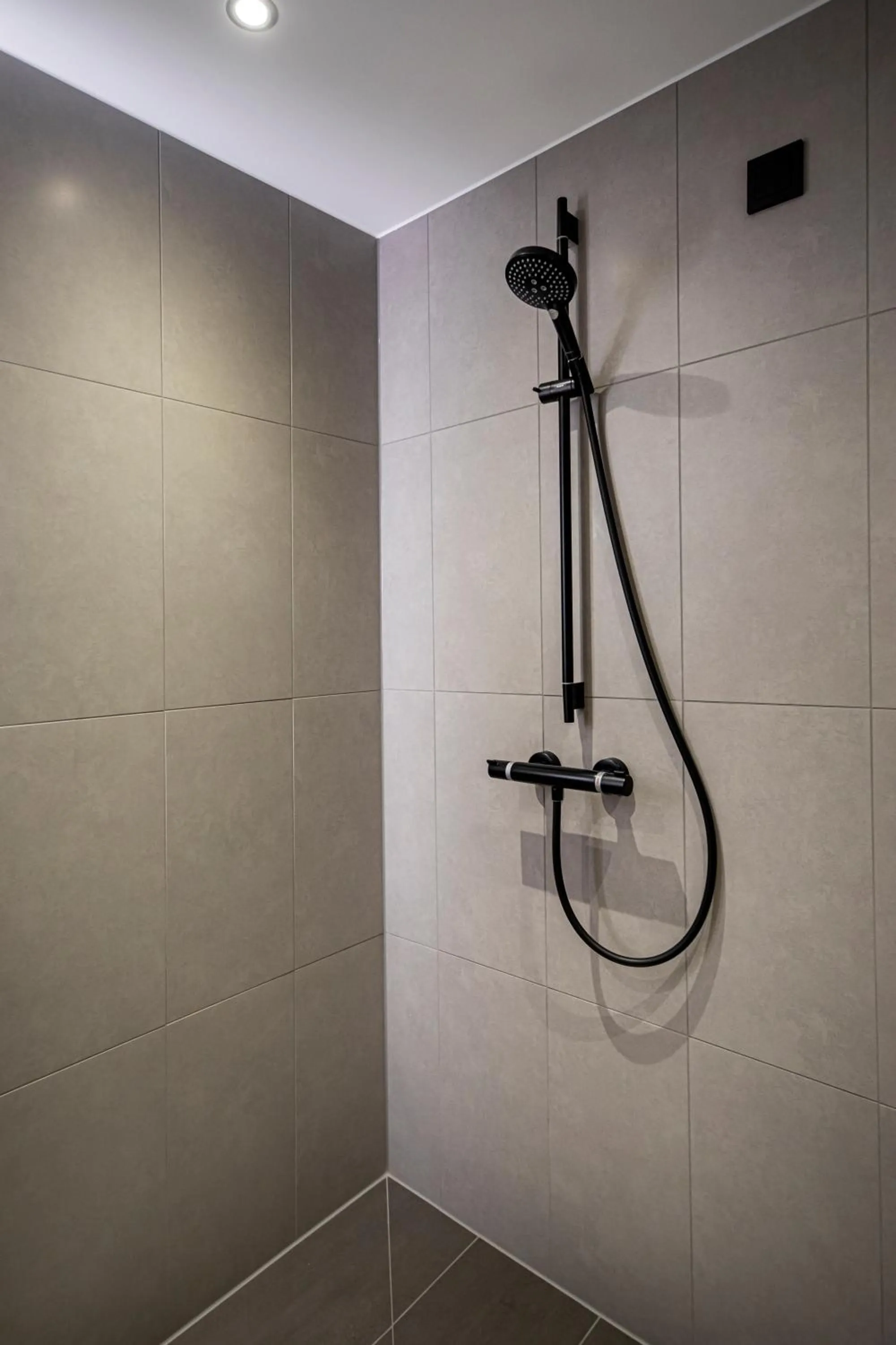 Bathroom in LOGINN Hotel Waiblingen