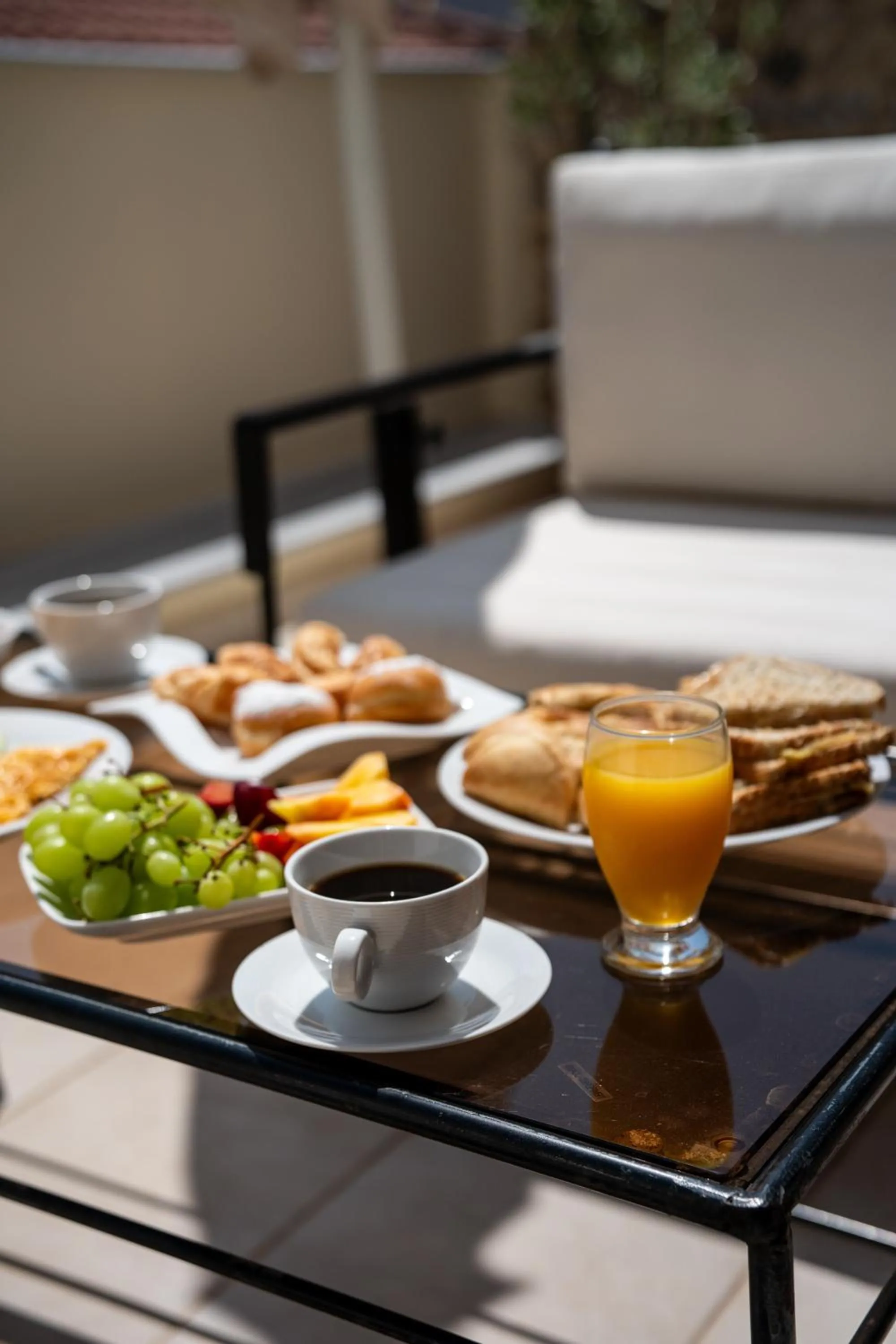 Food and drinks in Isioni Pension