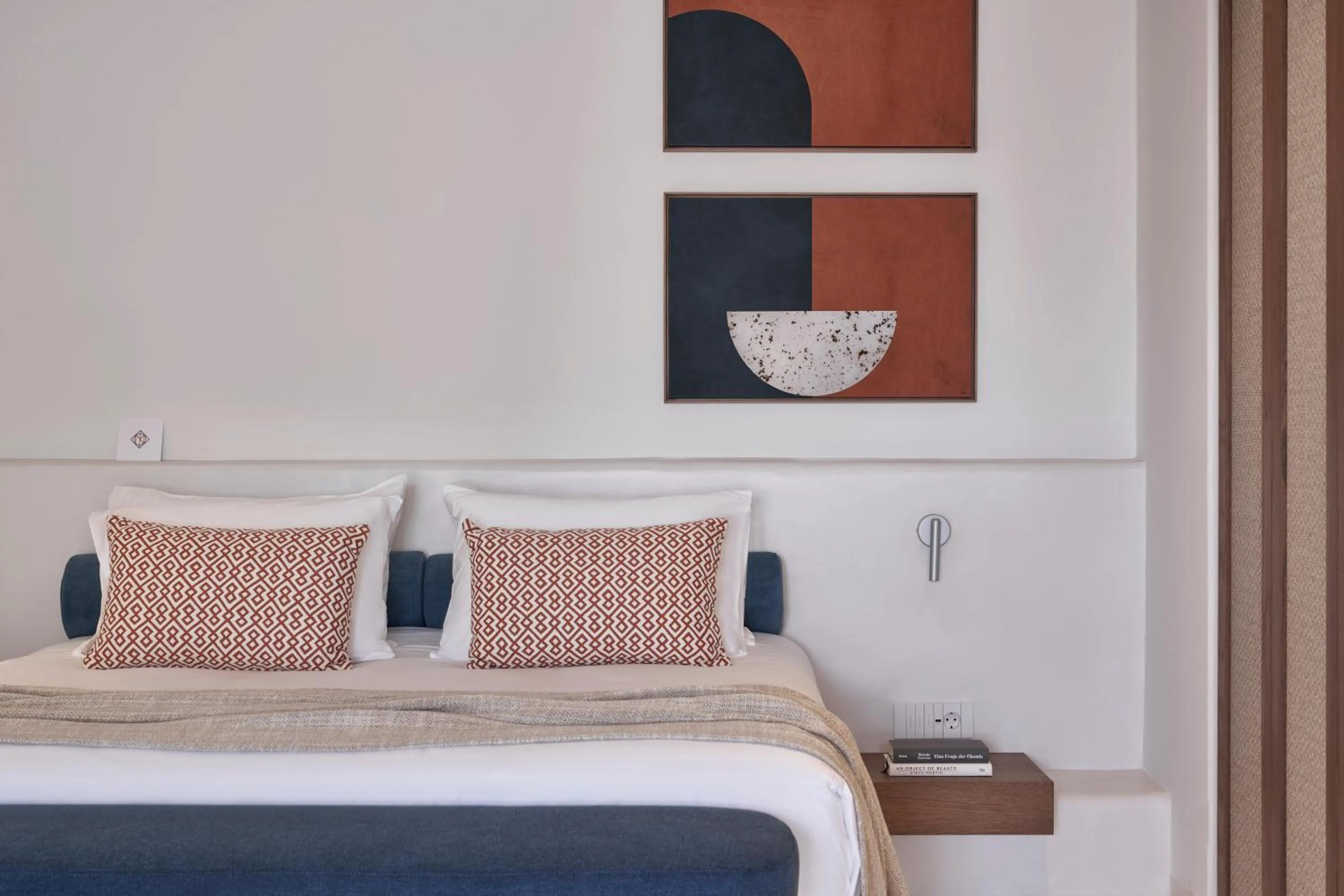 Photo of the whole room, Bed in Andronis Minois