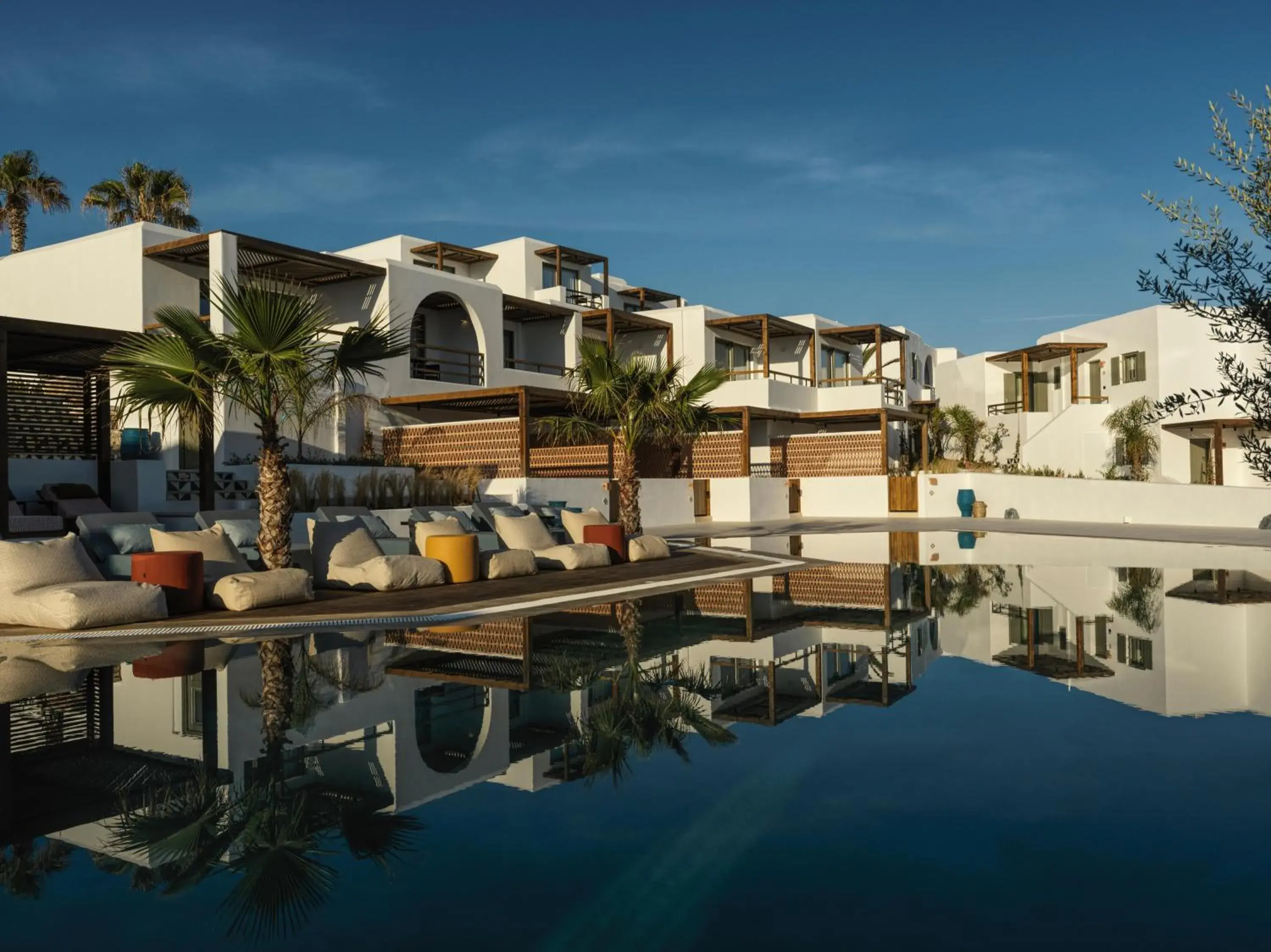 Swimming pool in Andronis Minois Swimming pool in Andronis Minois