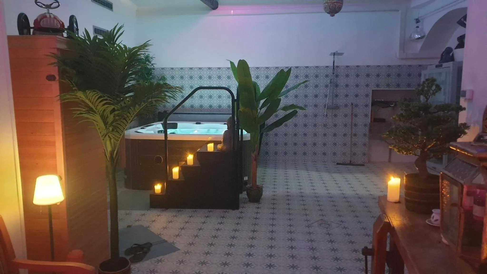 Spa and wellness centre/facilities in Les 2 Drôles d'Oiseaux