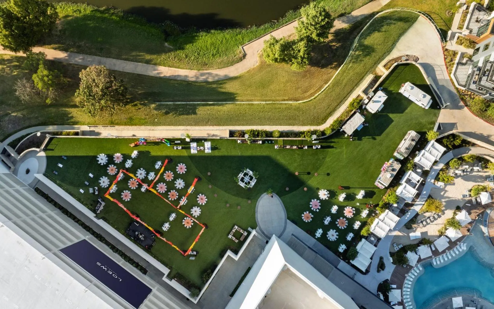 Bird's eye view in Loews Arlington Hotel