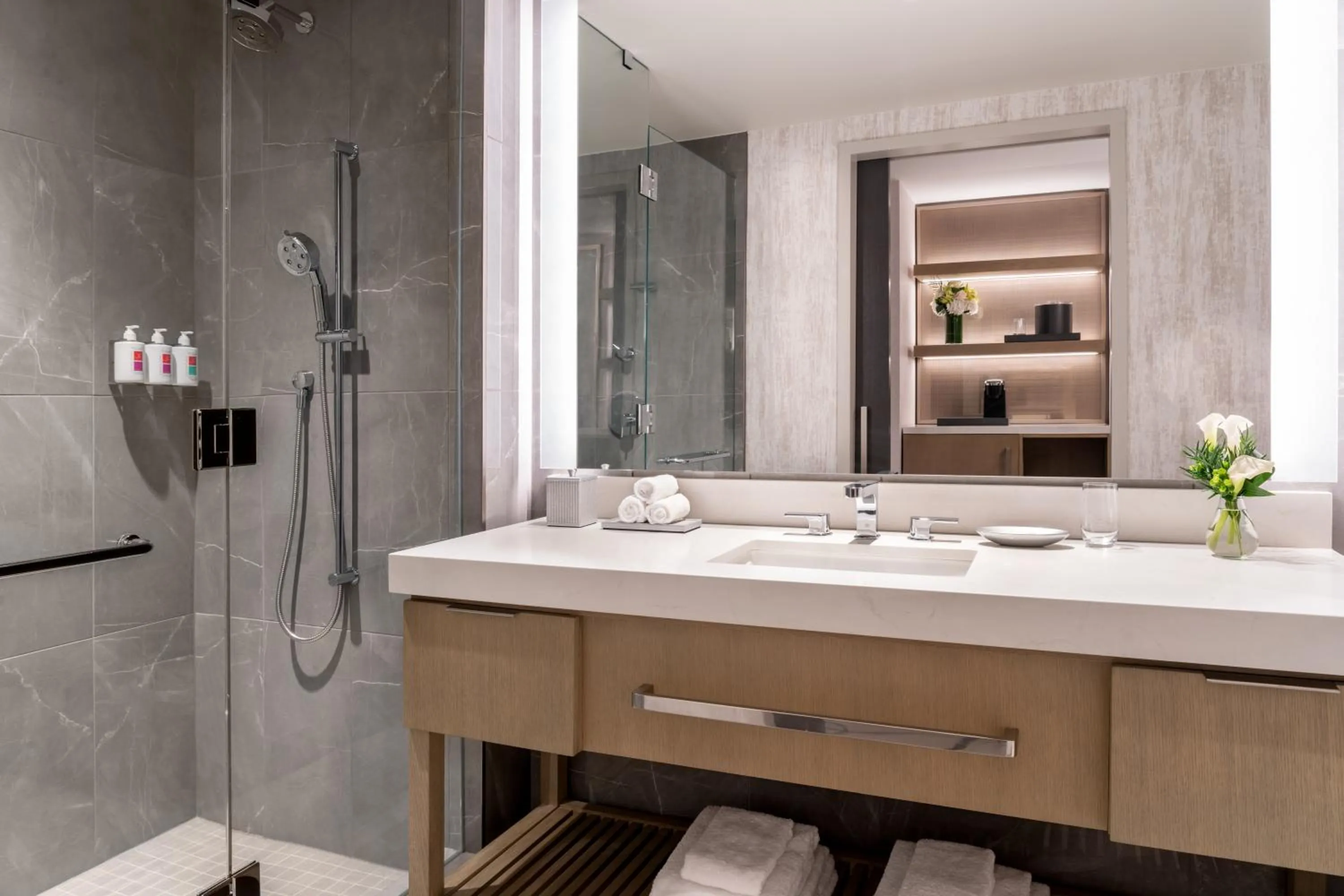 Bathroom in Loews Arlington Hotel