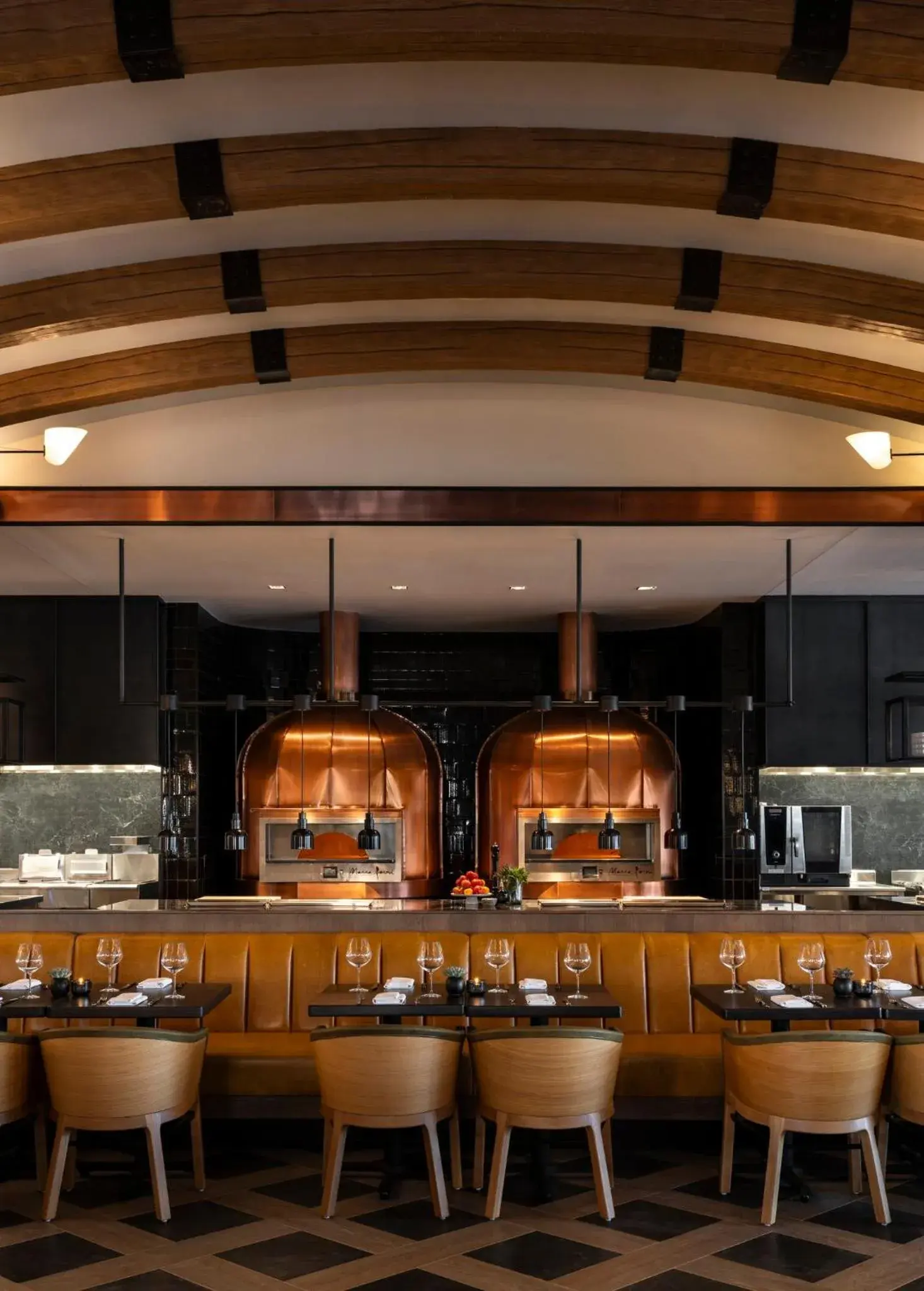 Restaurant/places to eat in Loews Arlington Hotel Restaurant/places to eat in Loews Arlington Hotel