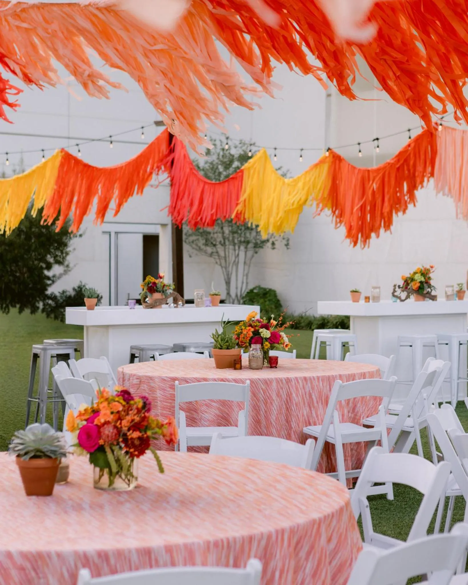 Restaurant/places to eat in Loews Arlington Hotel