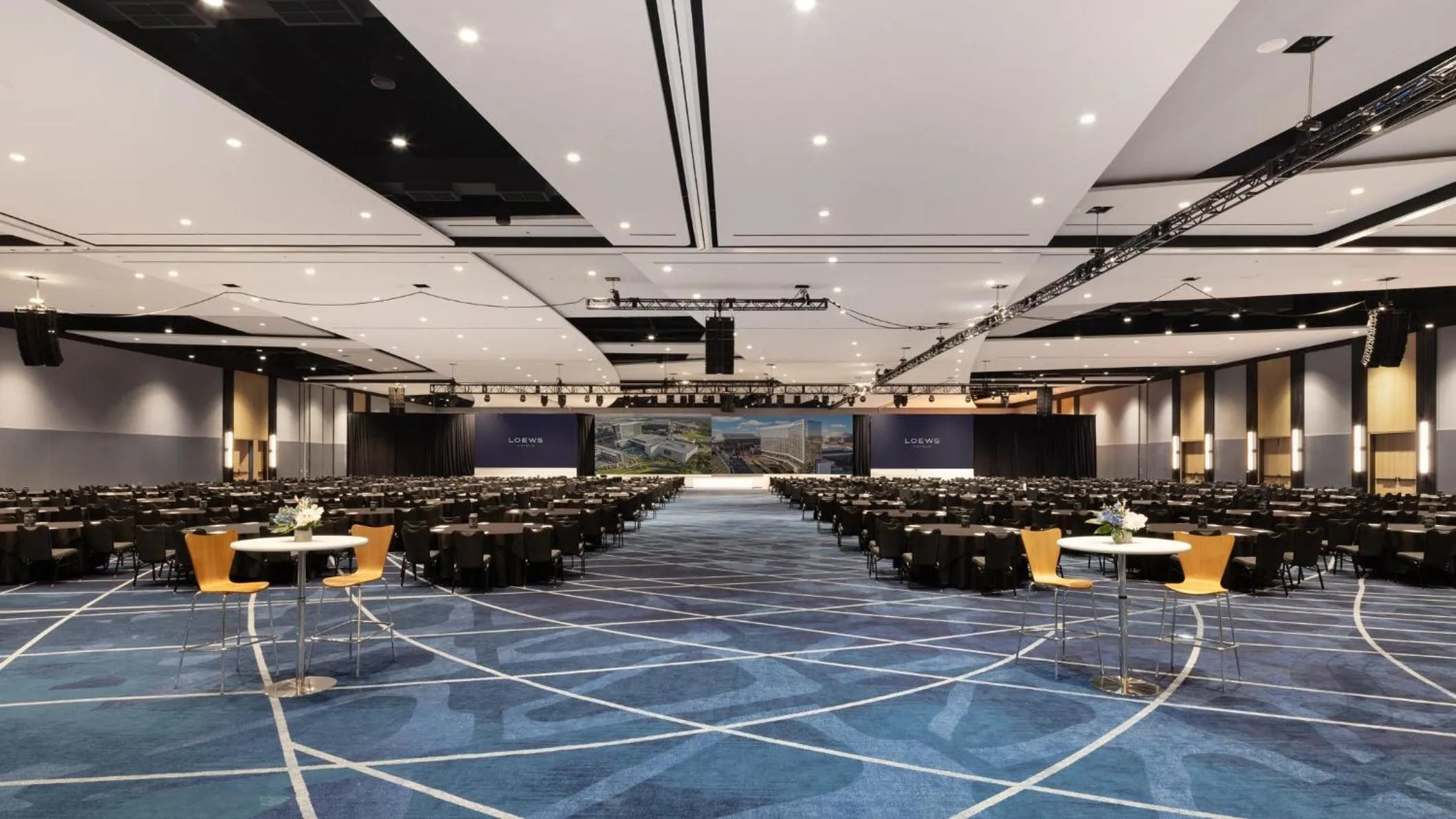 Banquet/Function facilities in Loews Arlington Hotel