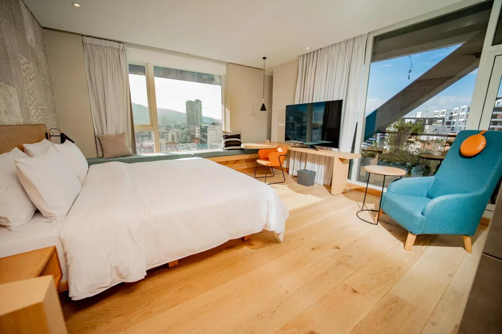 Photo of the whole room, Bed in GO Quito Hotel Photo of the whole room, Bed in GO Quito Hotel