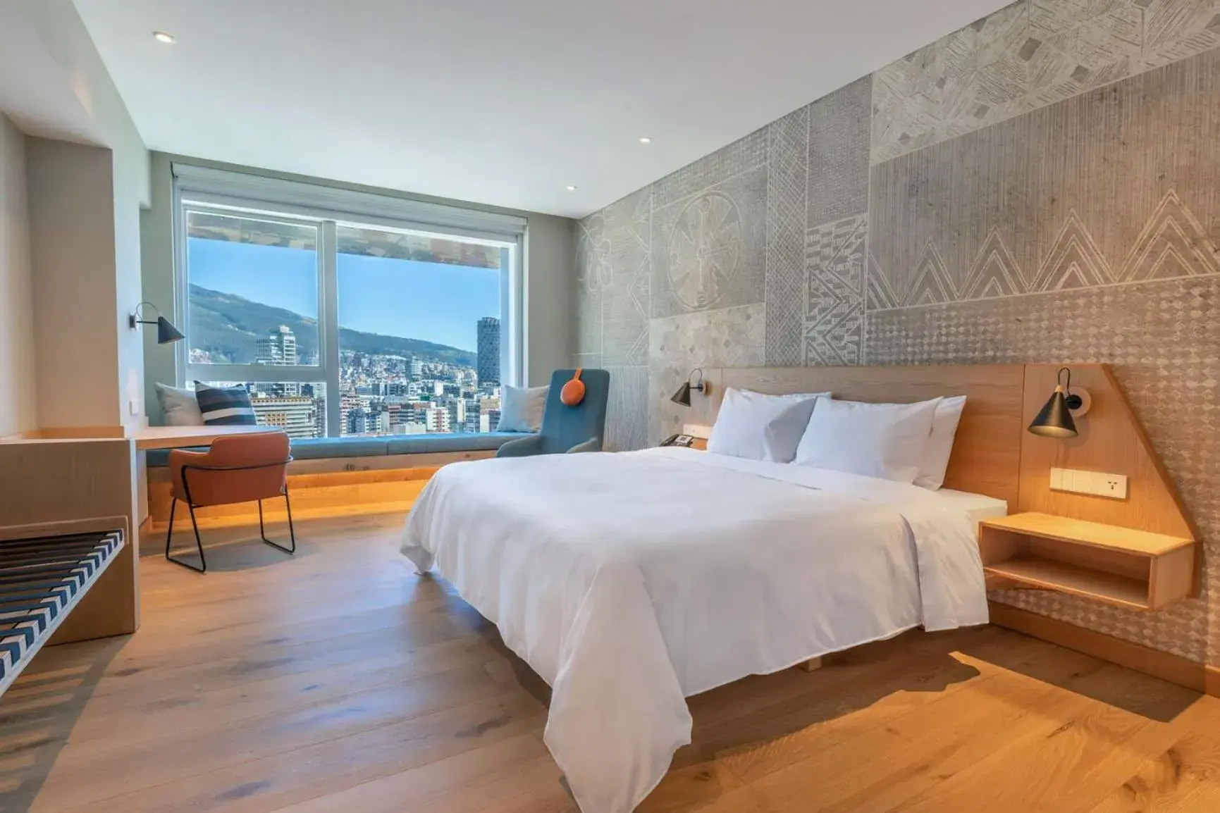 View (from property/room), Bed in GO Quito Hotel View (from property/room), Bed in GO Quito Hotel